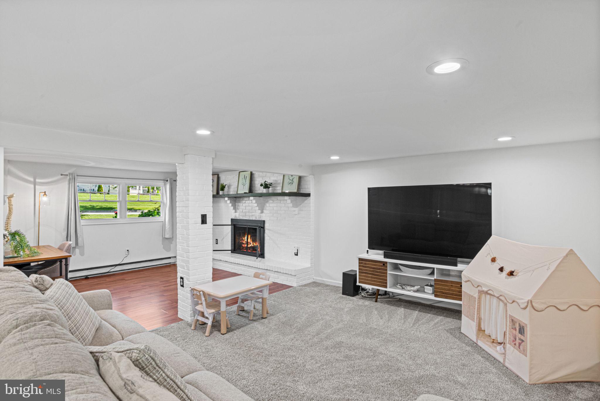 DERRY TOWNSHIP - Residential