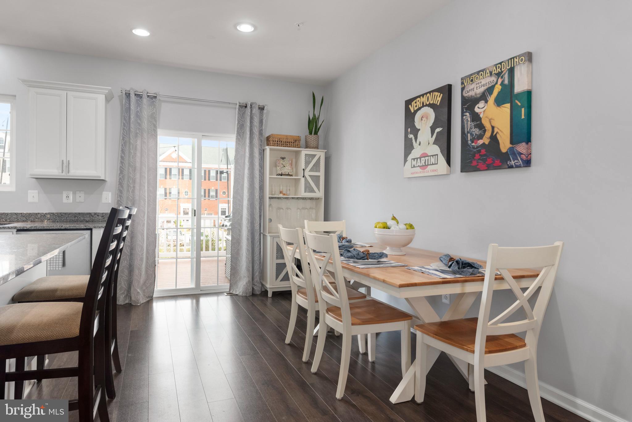 CREEKSTONE VILLAGE - Residential