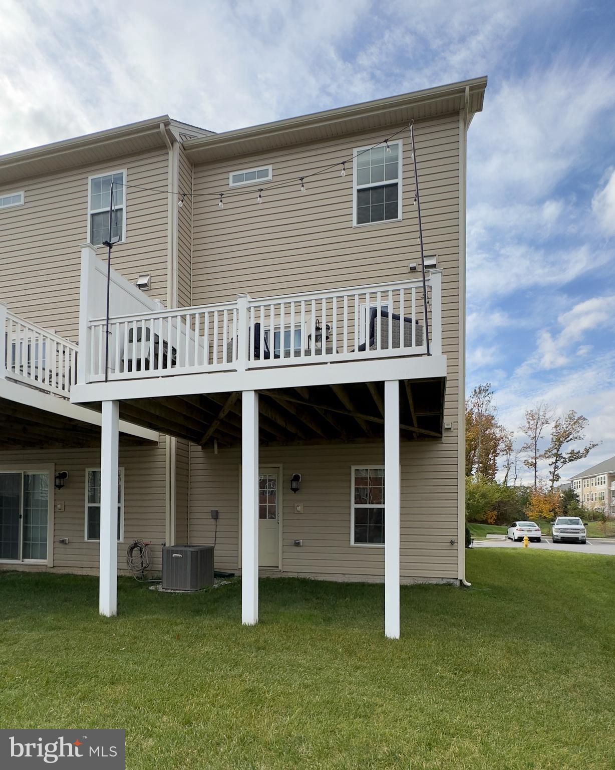 CREEKSTONE VILLAGE - Residential