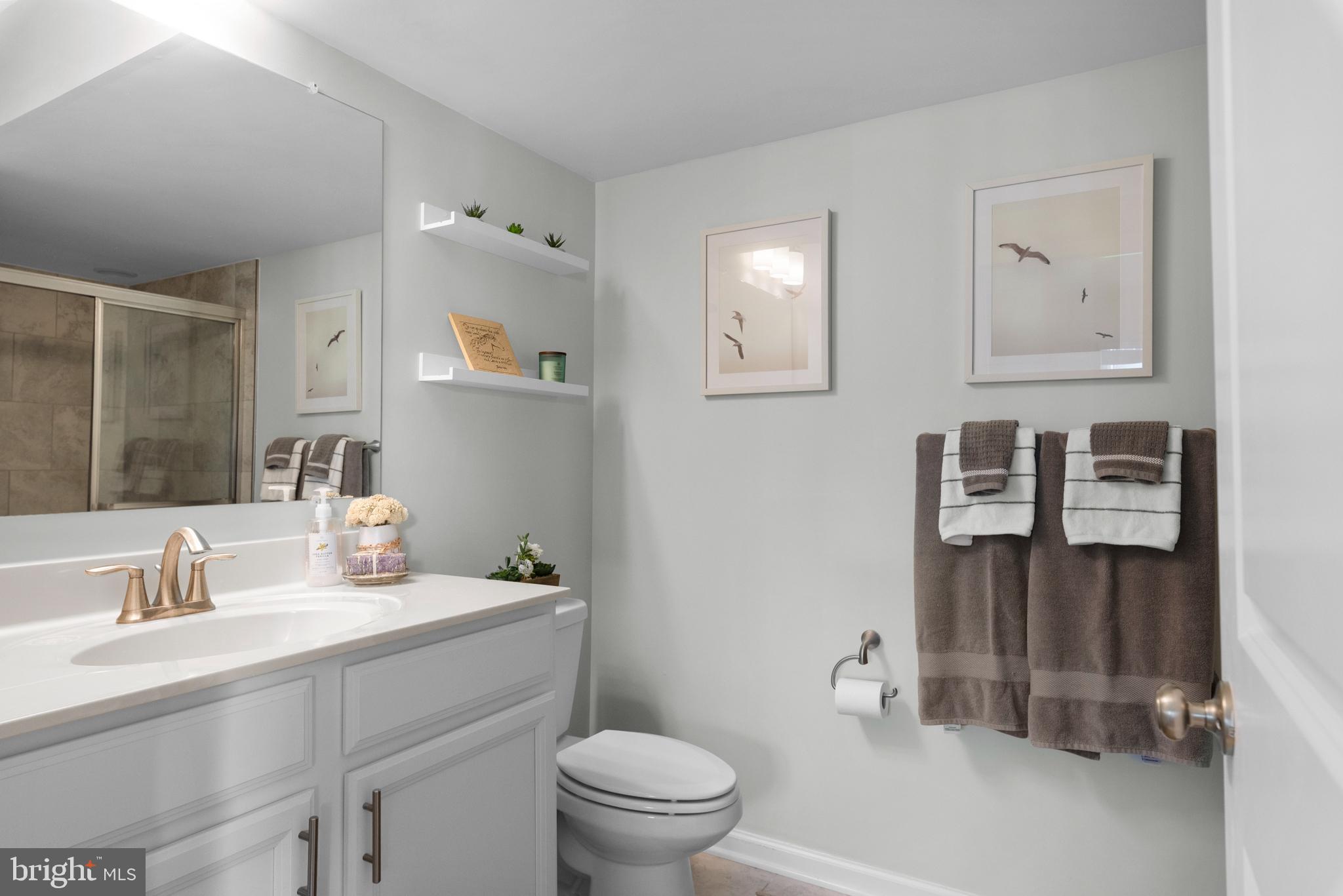 CREEKSTONE VILLAGE - Residential