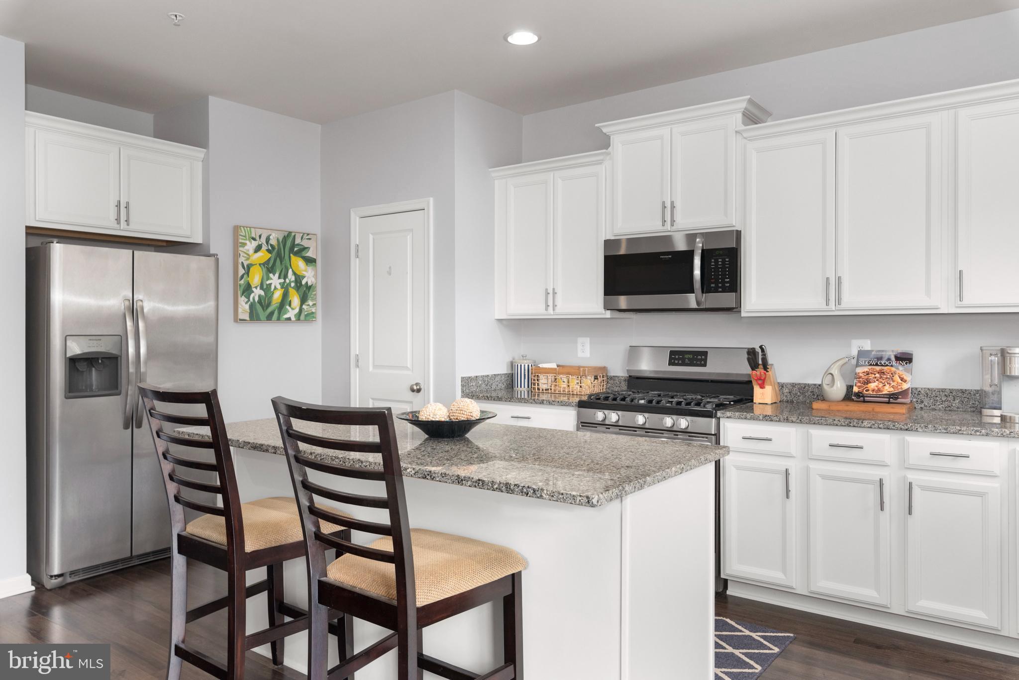 CREEKSTONE VILLAGE - Residential