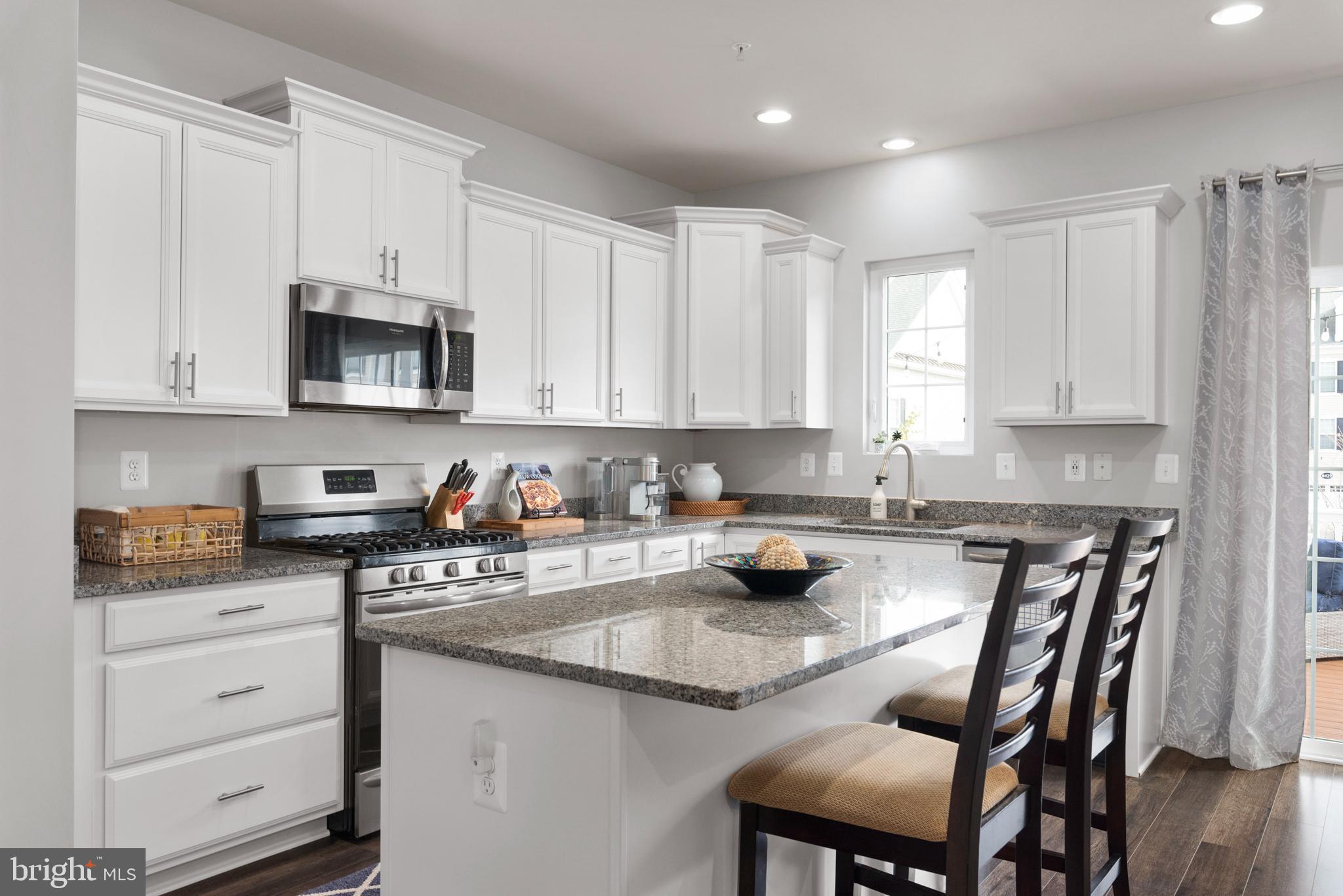 CREEKSTONE VILLAGE - Residential