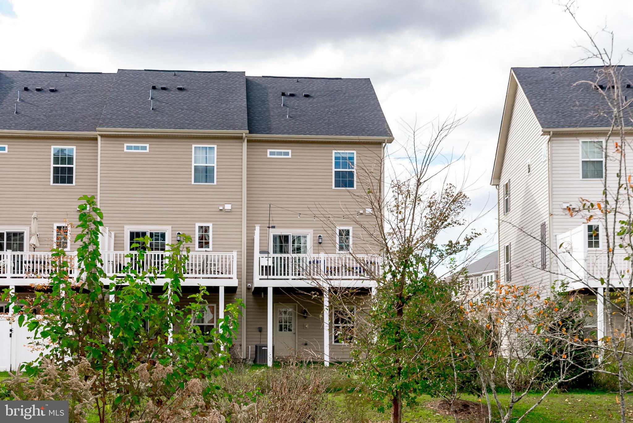 CREEKSTONE VILLAGE - Residential