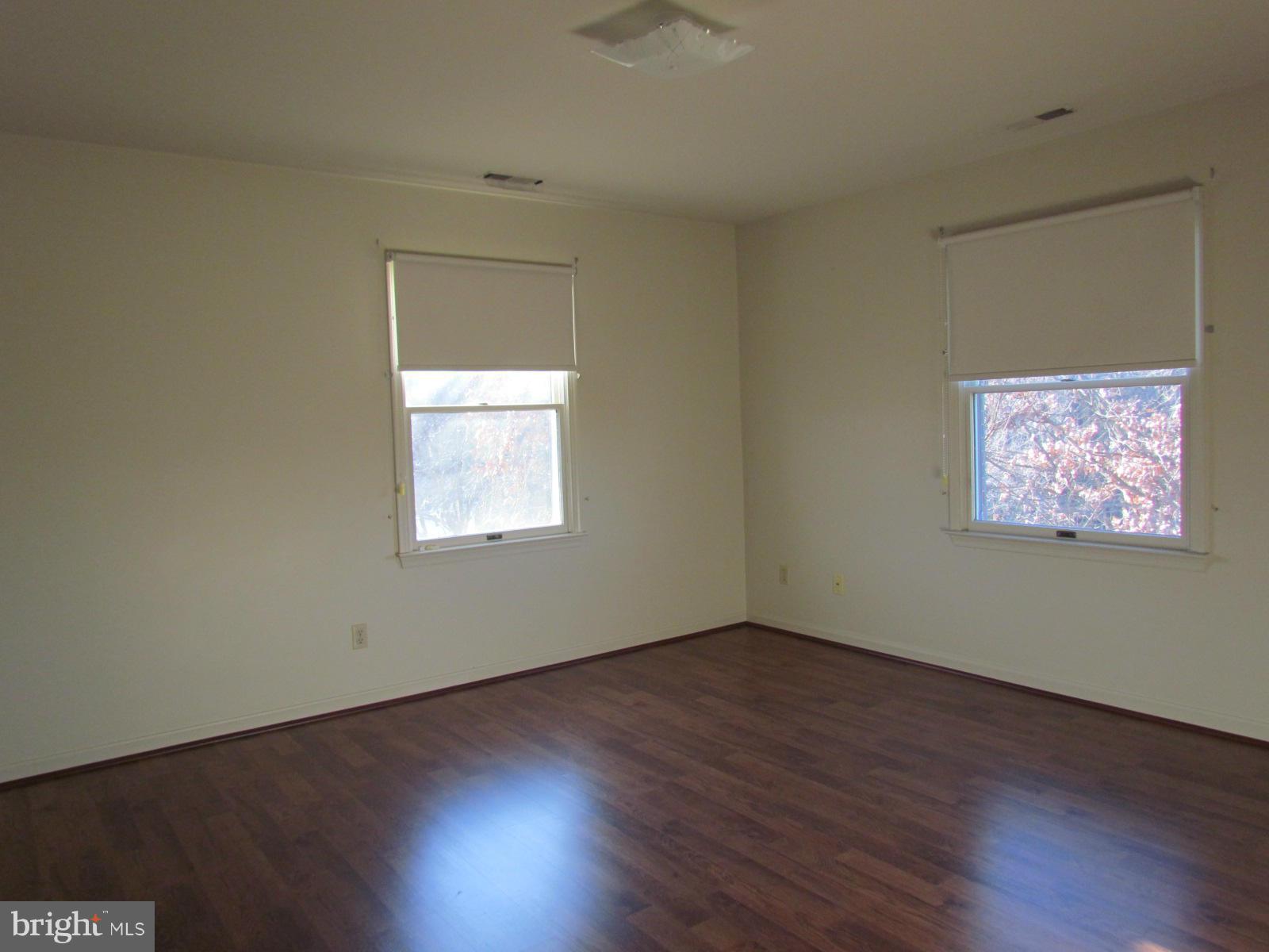 TWINPONDS - Residential