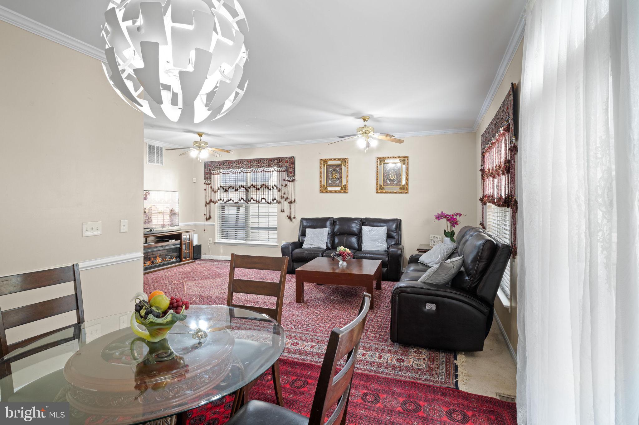 DALE CITY - Residential