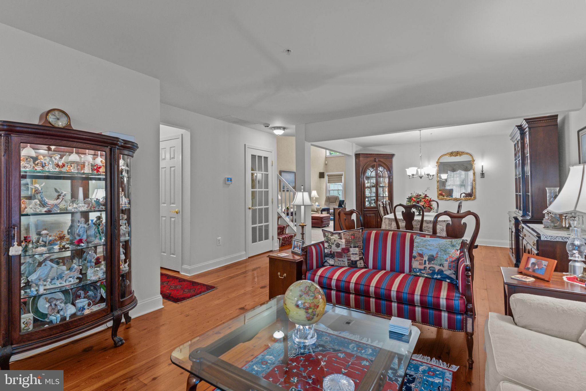 855 BRECKINRIDGE COURT 118