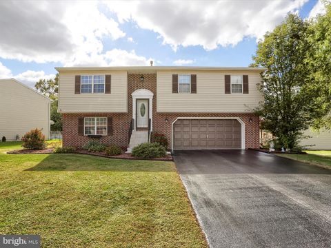 2248 HEATHER YORK PA 17408