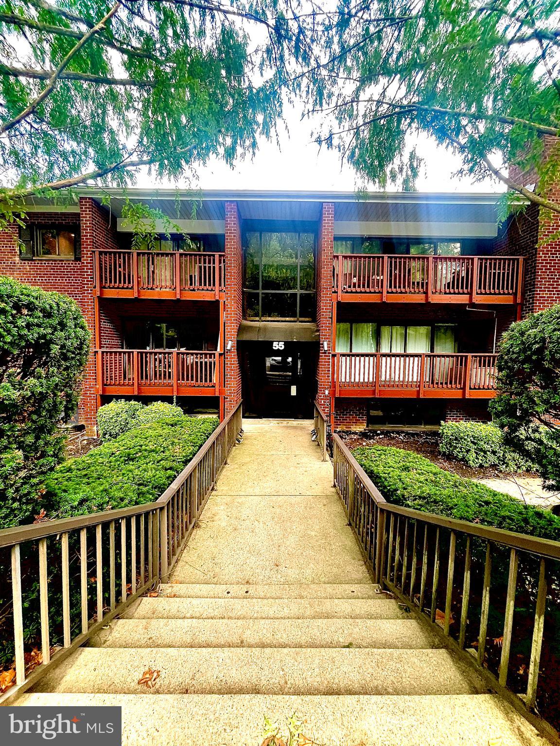 SEMINARY WALK - Residential Lease