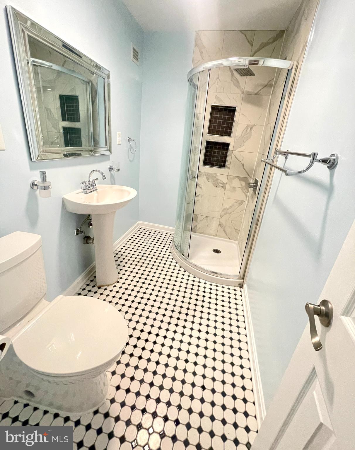 SEMINARY WALK - Residential Lease