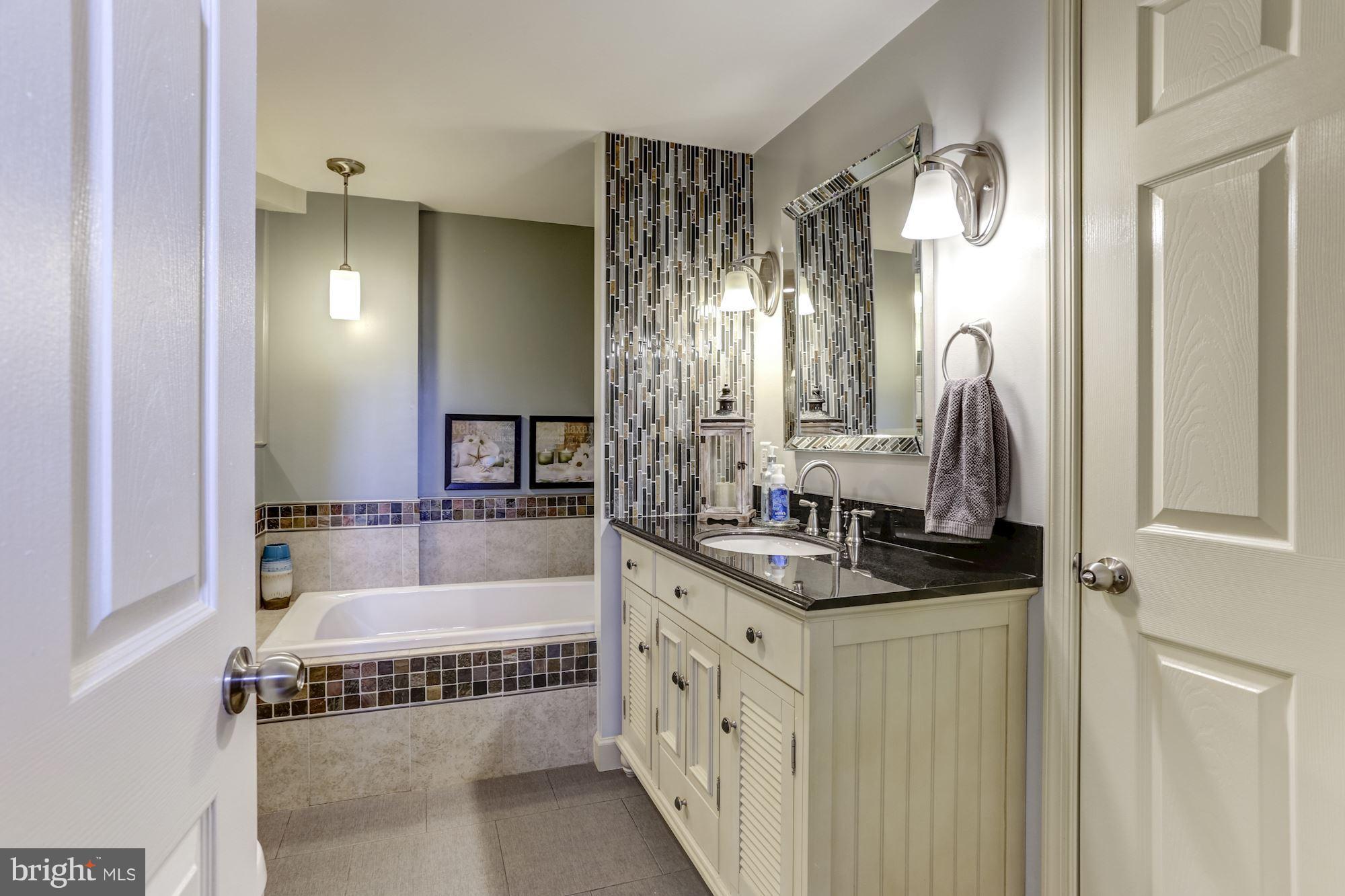 BOULEVARD PARK - Residential