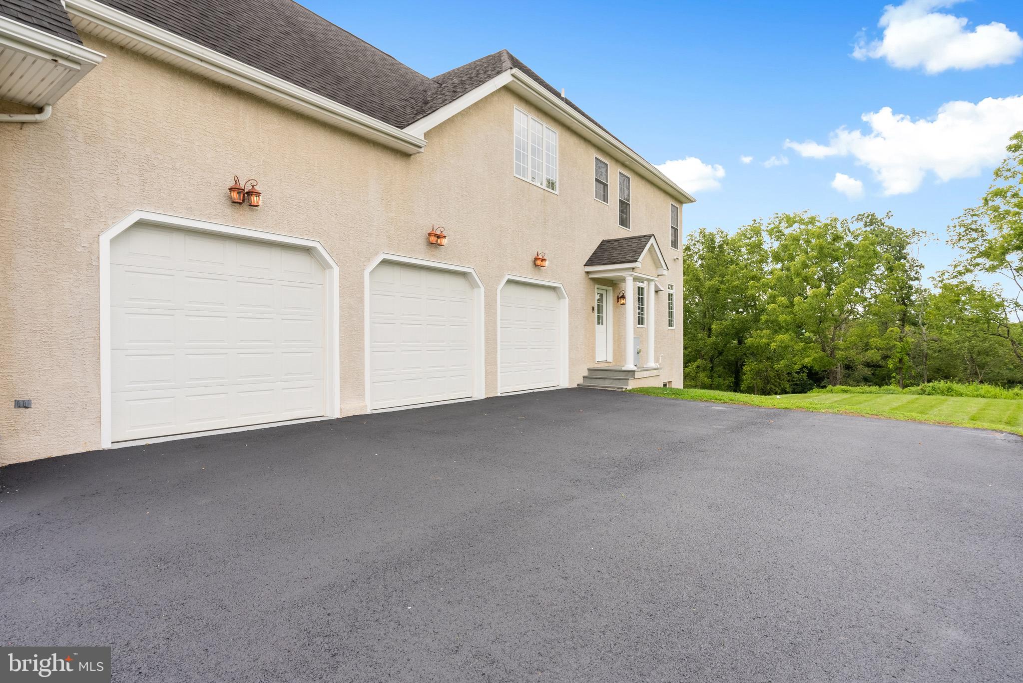 ALEXANDREA ESTATES - Residential