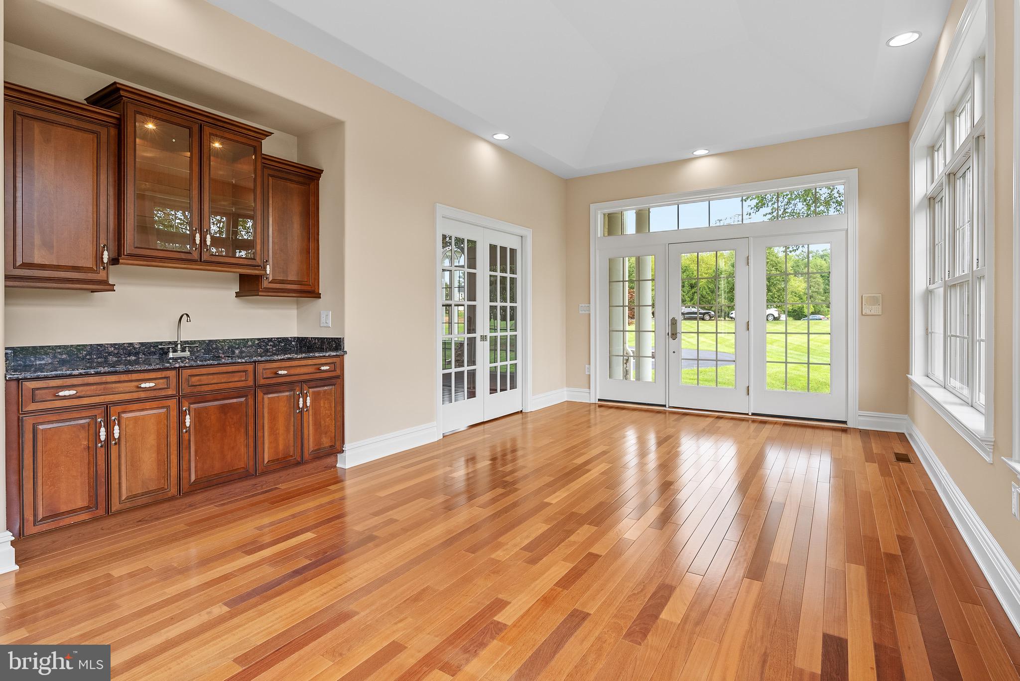 ALEXANDREA ESTATES - Residential