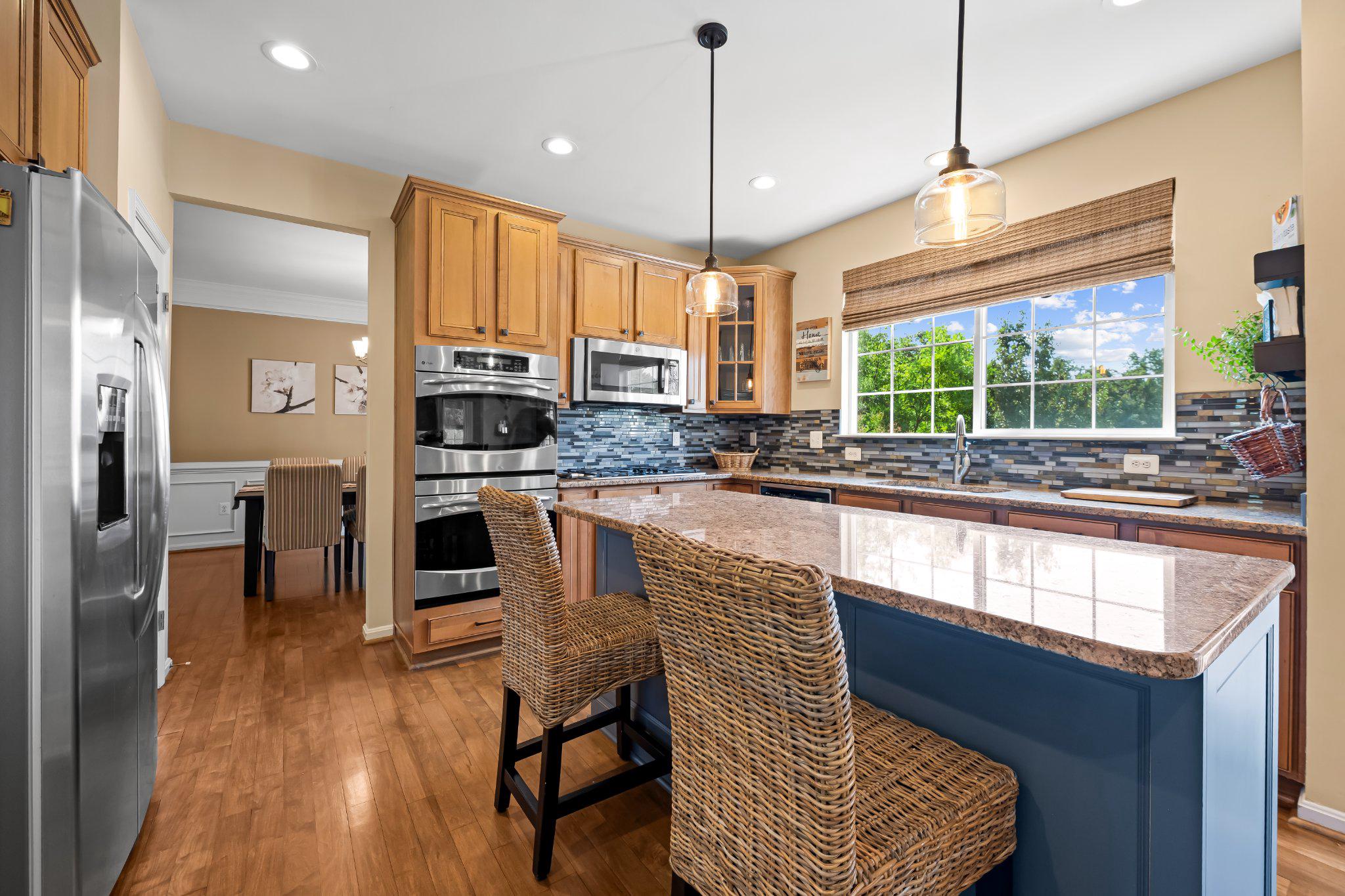 5017 AUTUMN GLOW WAY