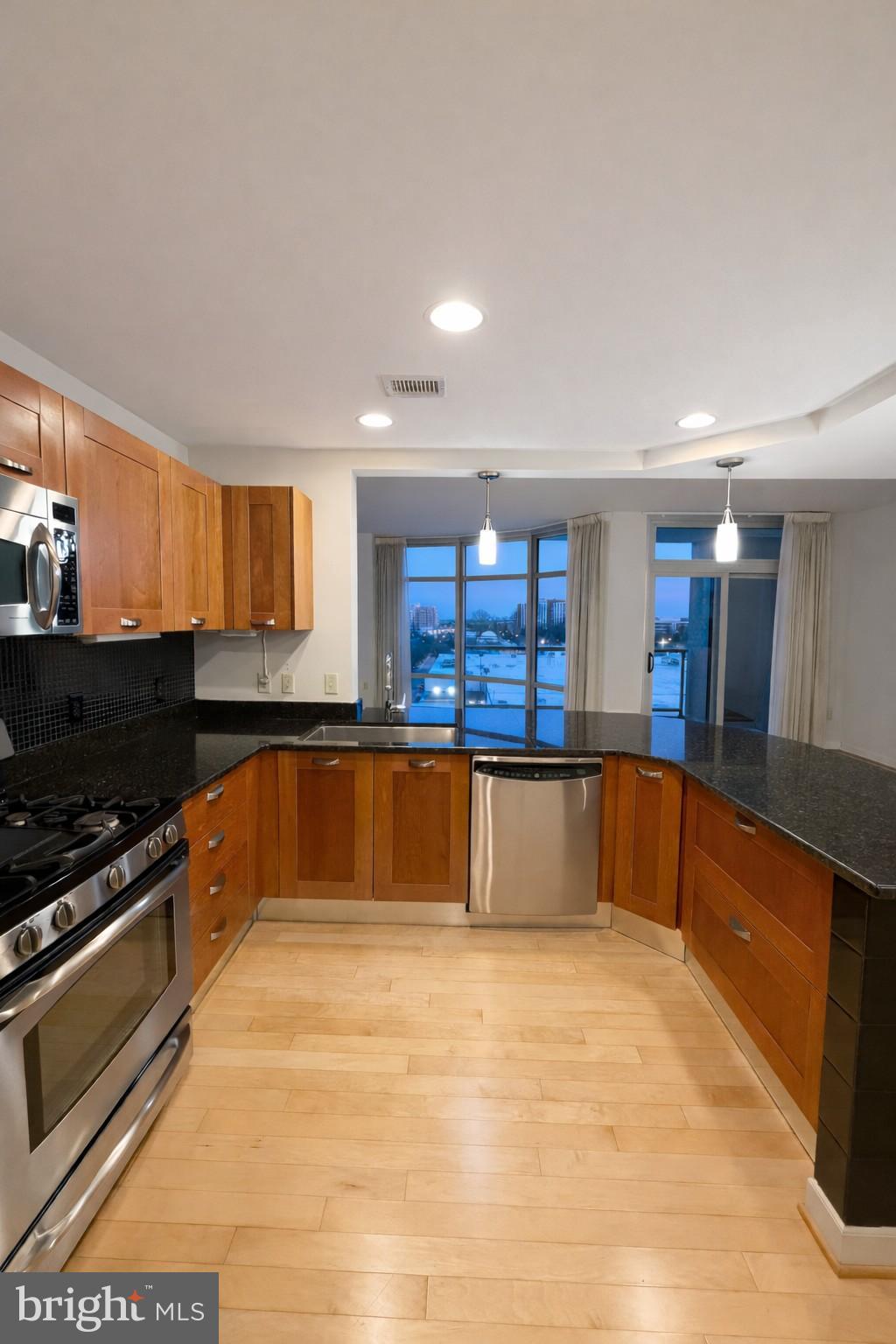 MIDTOWN BETHESDA NORTH - Residential