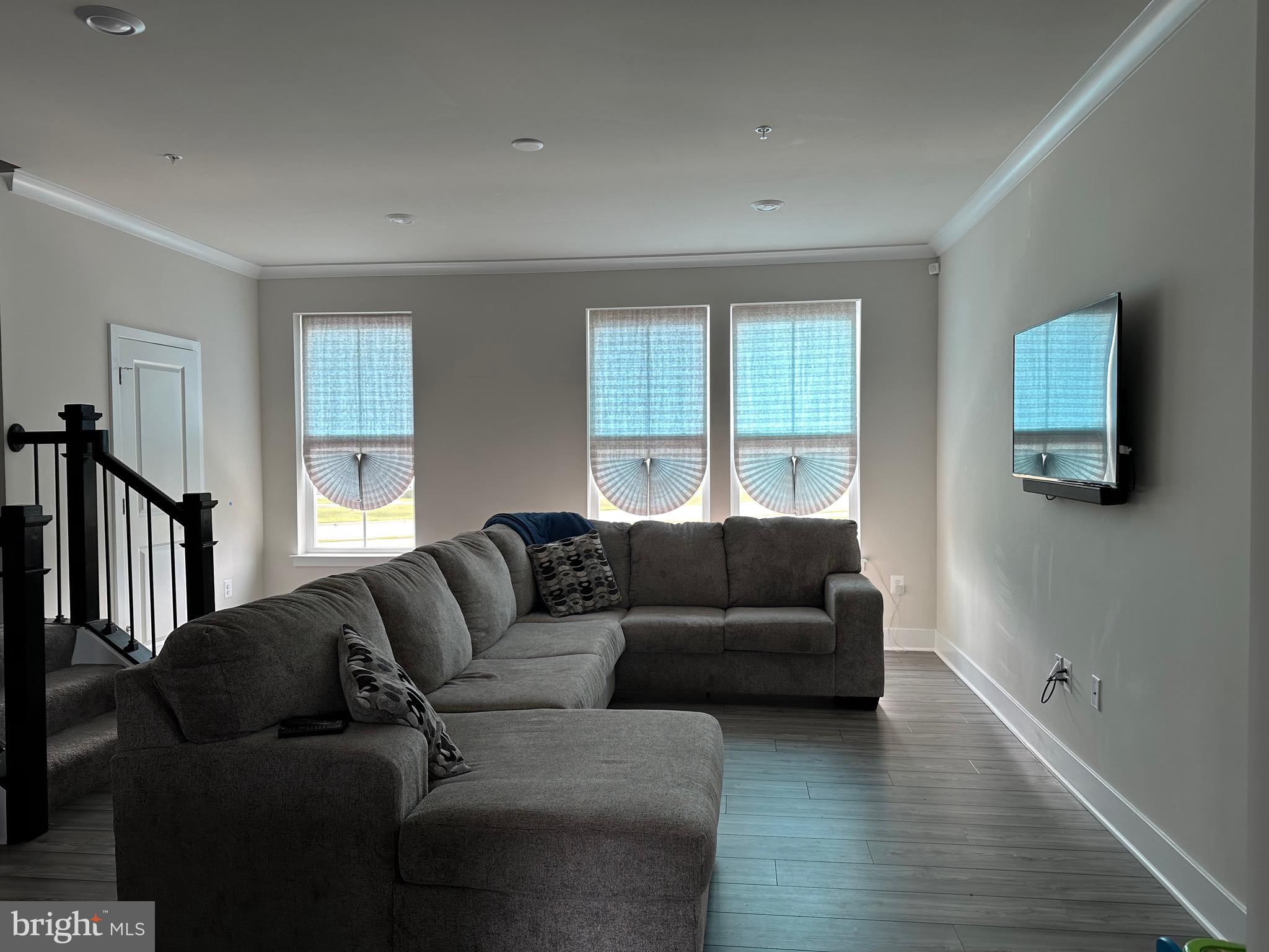 GLENEAGLES AT ST CHARLES - Residential Lease