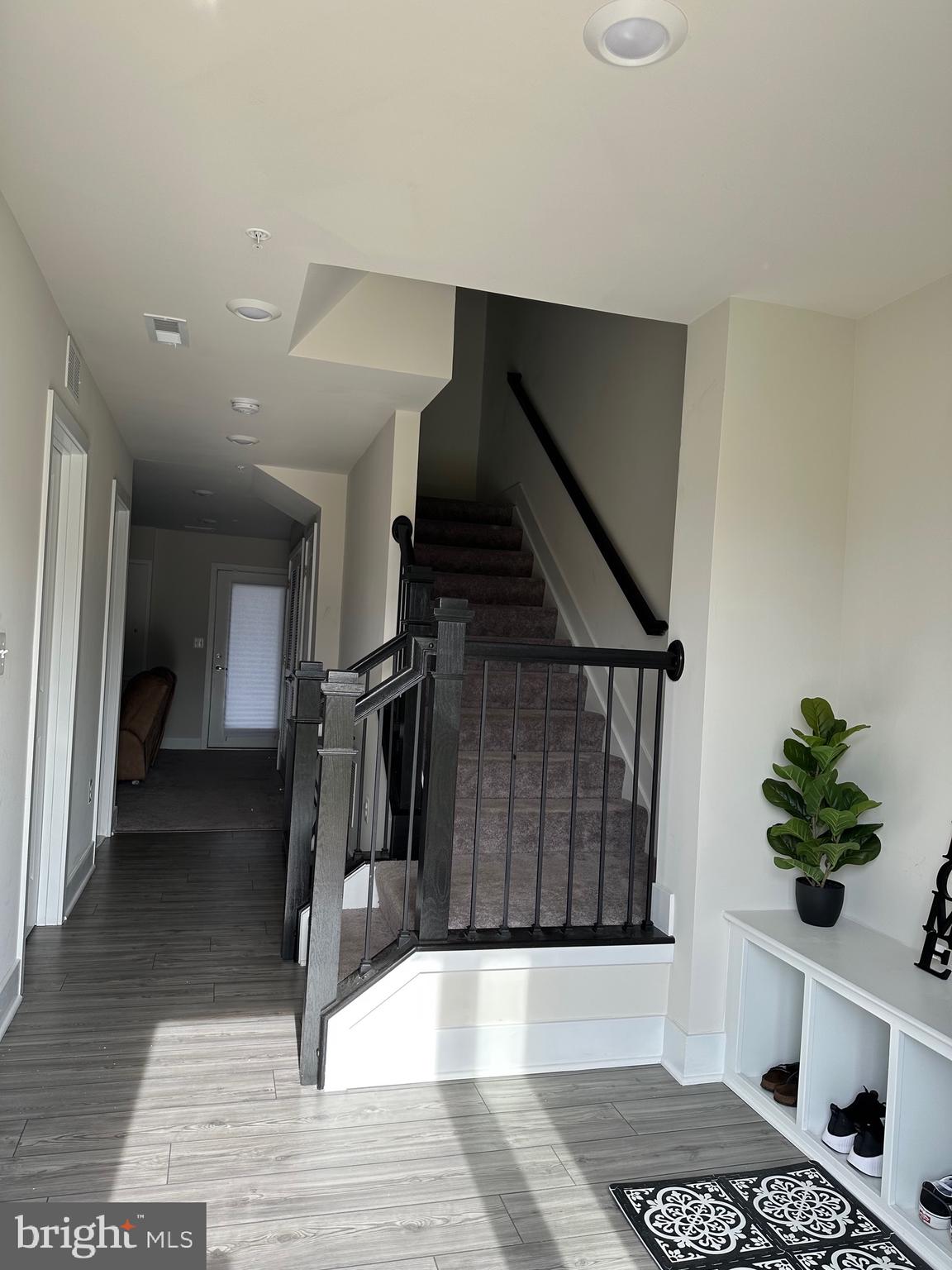 GLENEAGLES AT ST CHARLES - Residential Lease