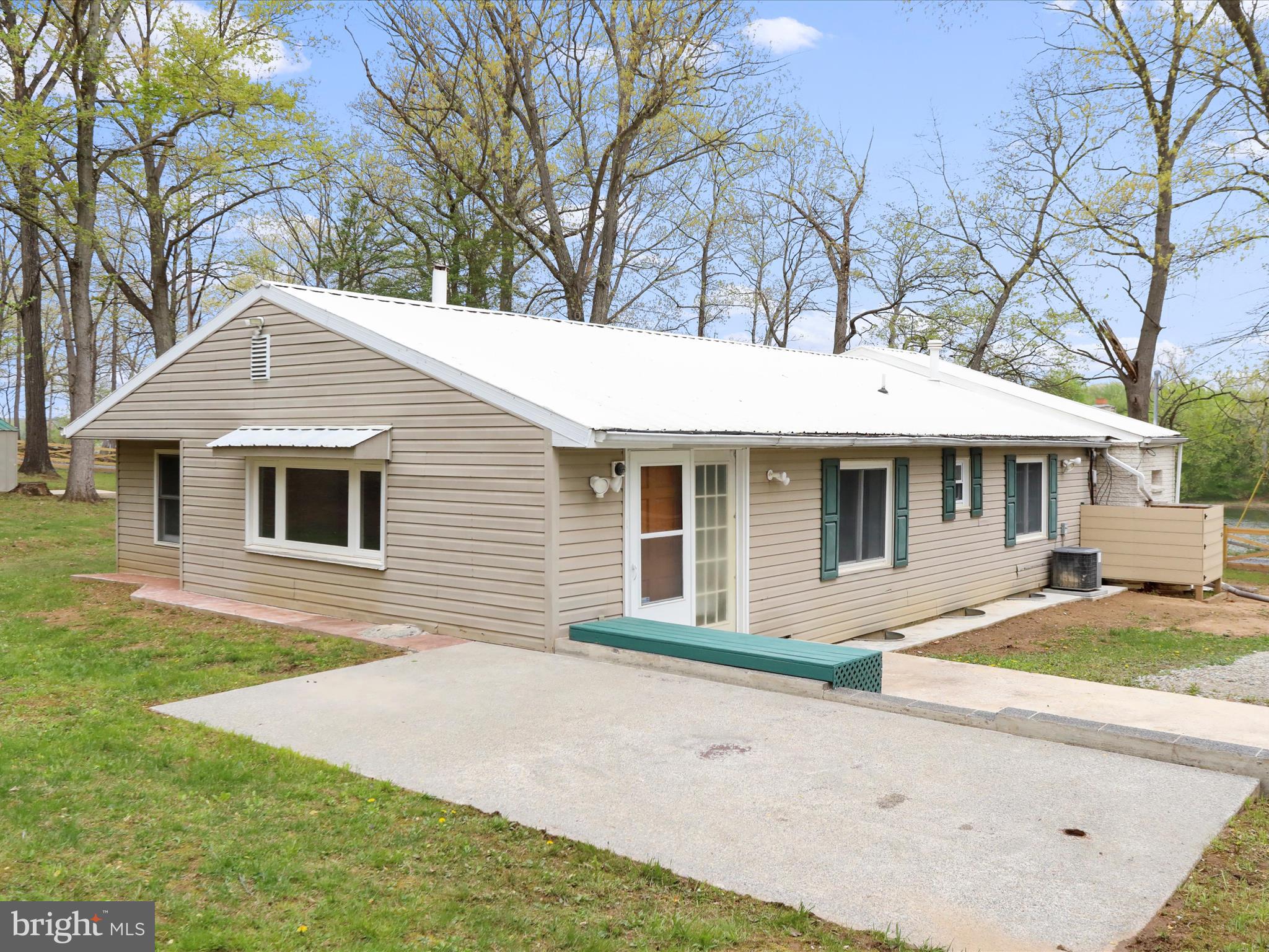 POTOMAC PARK ESTATES - Residential