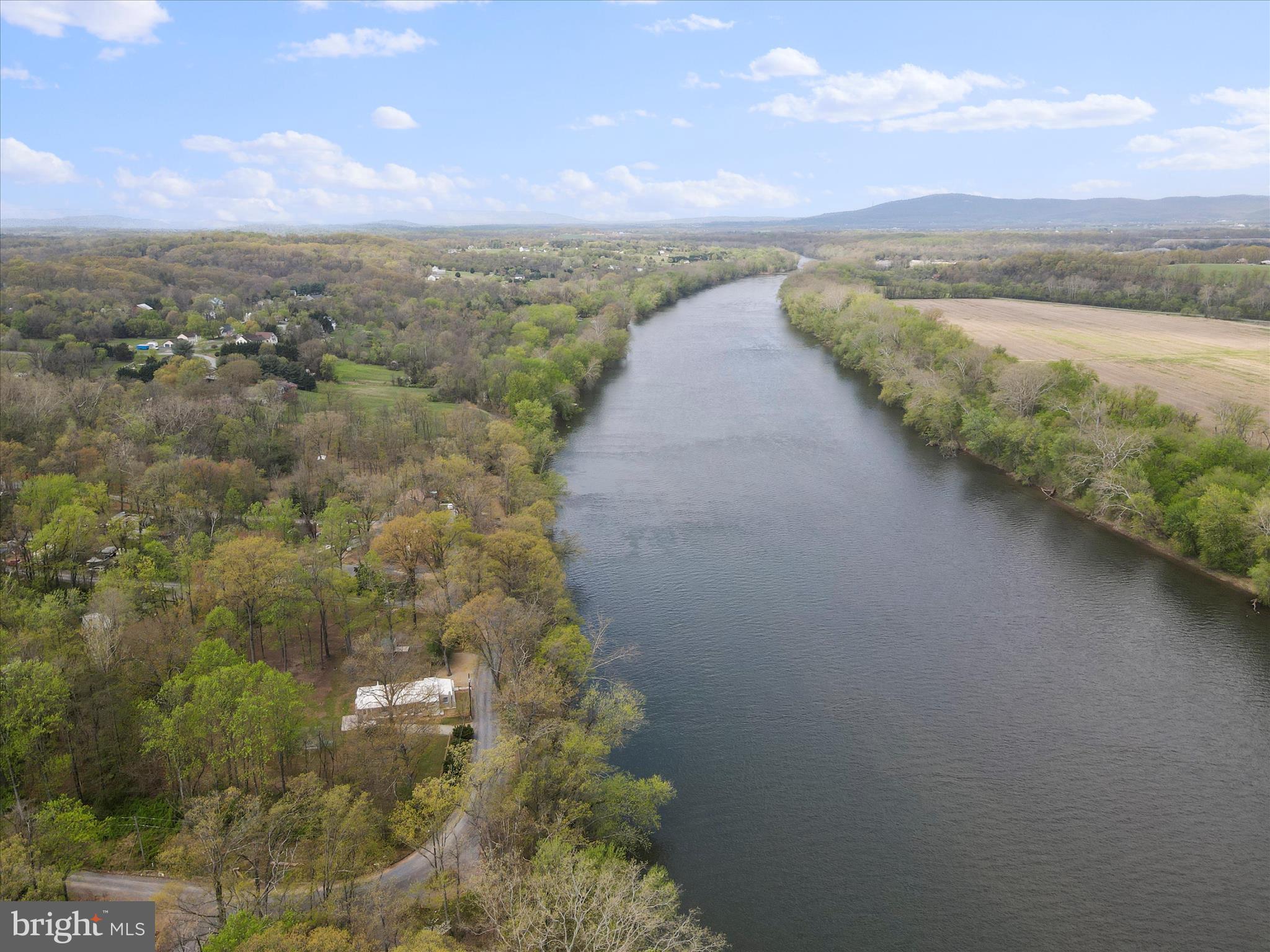 POTOMAC PARK ESTATES - Residential