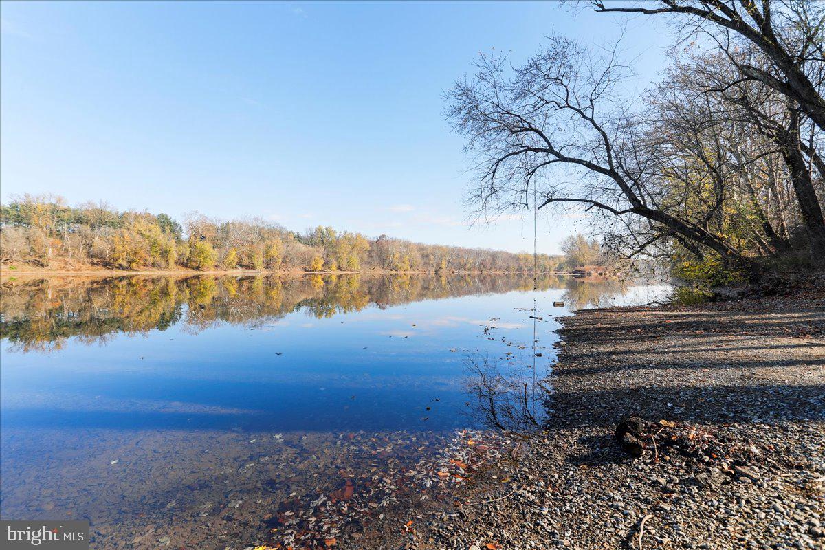 POTOMAC PARK ESTATES - Residential