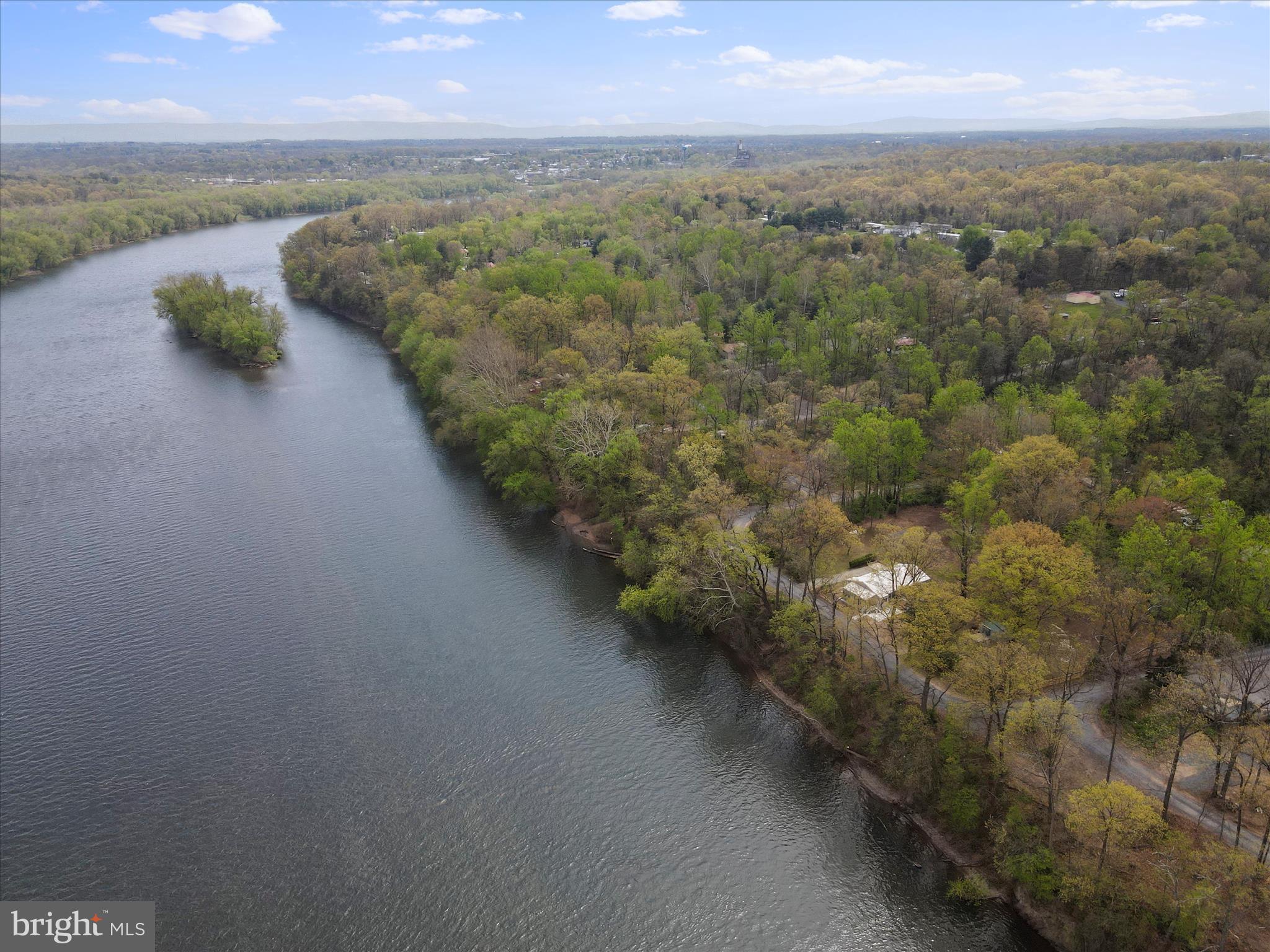 POTOMAC PARK ESTATES - Residential