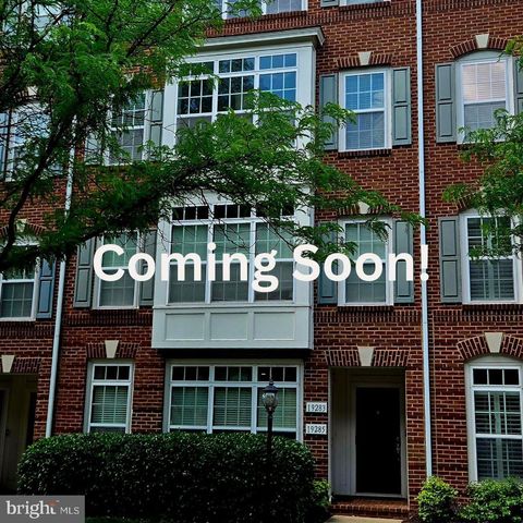 Photo of 19283 Winmeade Drive, LEESBURG, VA 20176 (MLS # VALO2125644)