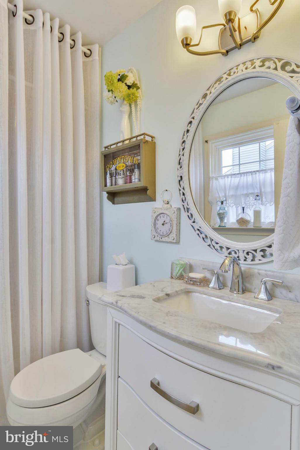 STONEHENGE - Residential