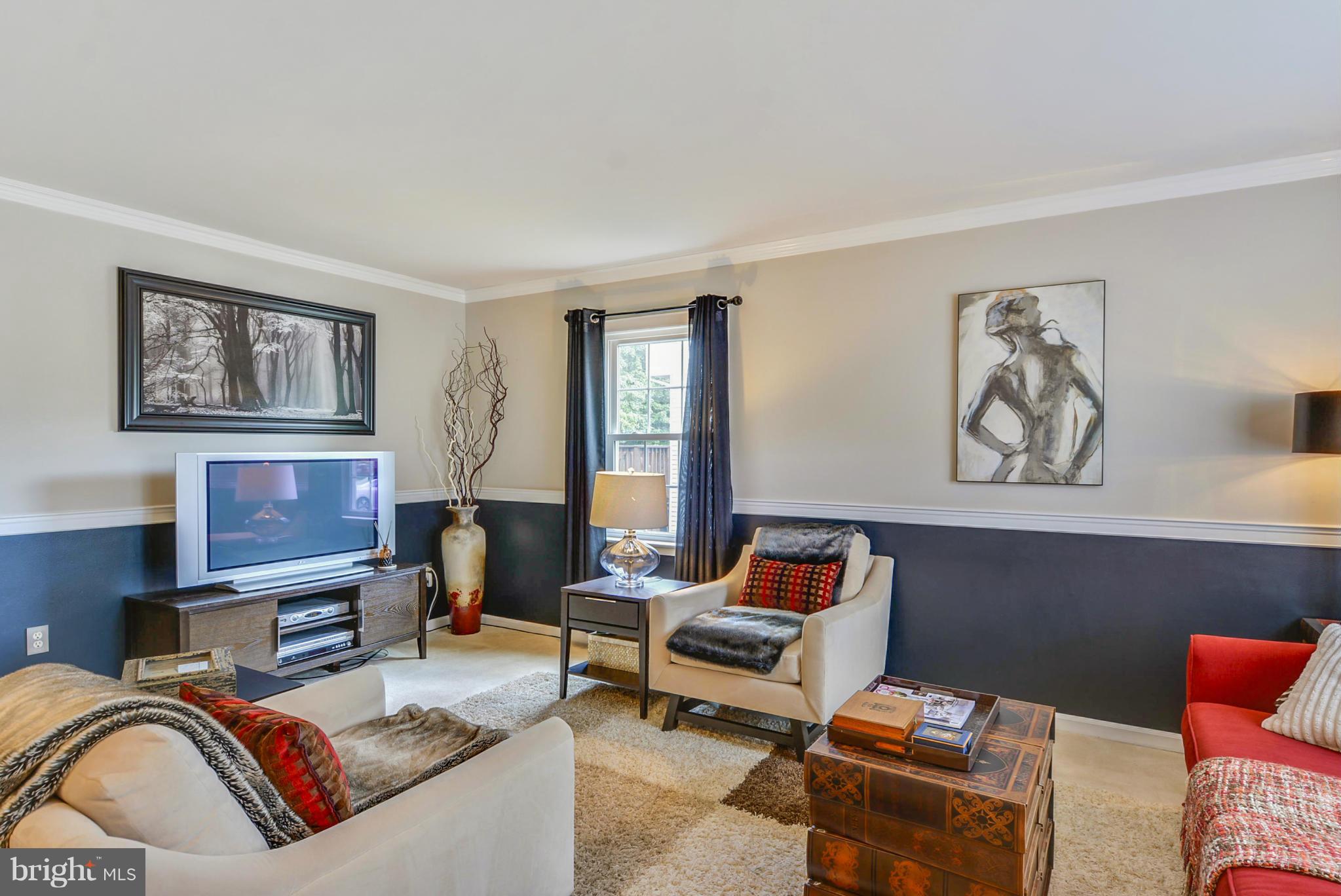 STONEHENGE - Residential