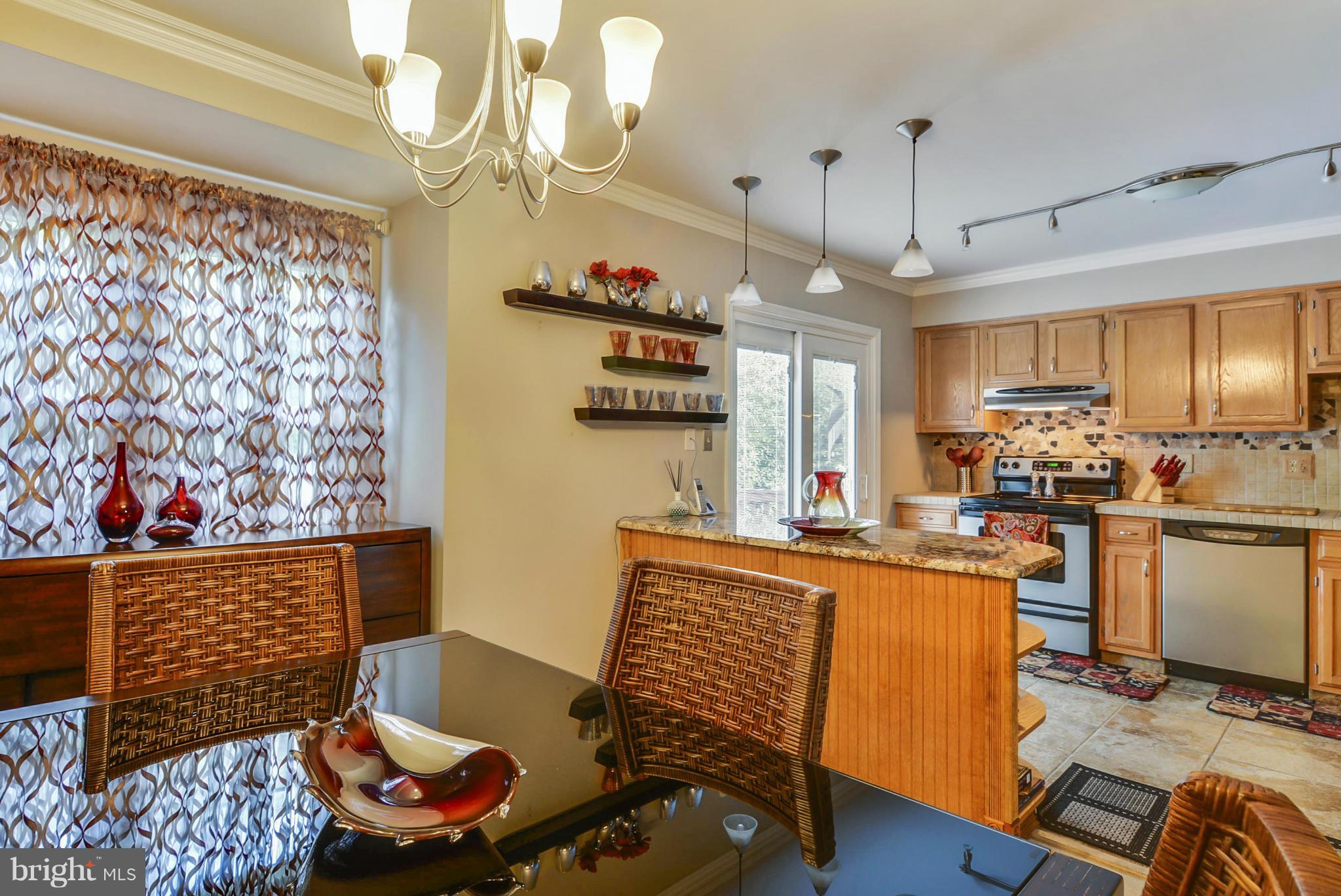 STONEHENGE - Residential