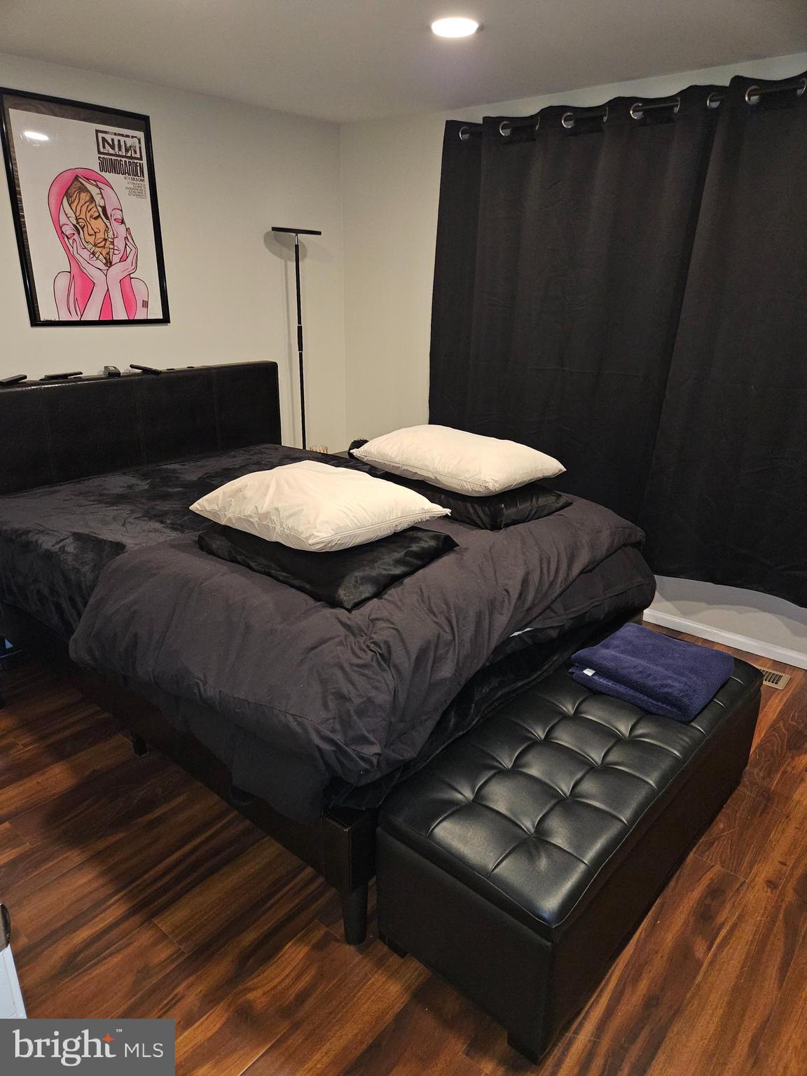 GEORGIAN HAMLET - Residential