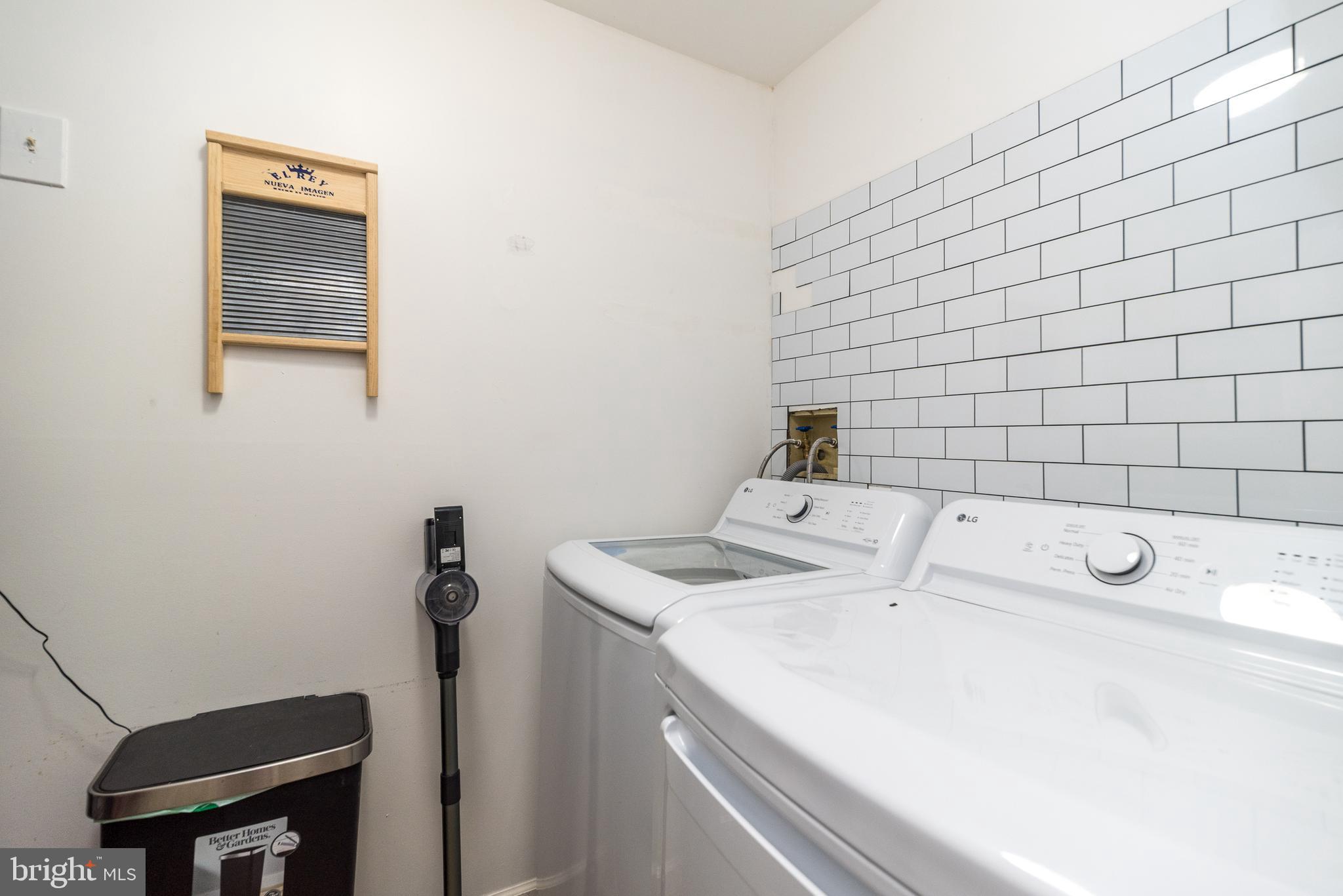 TIMBER CREEK - Residential