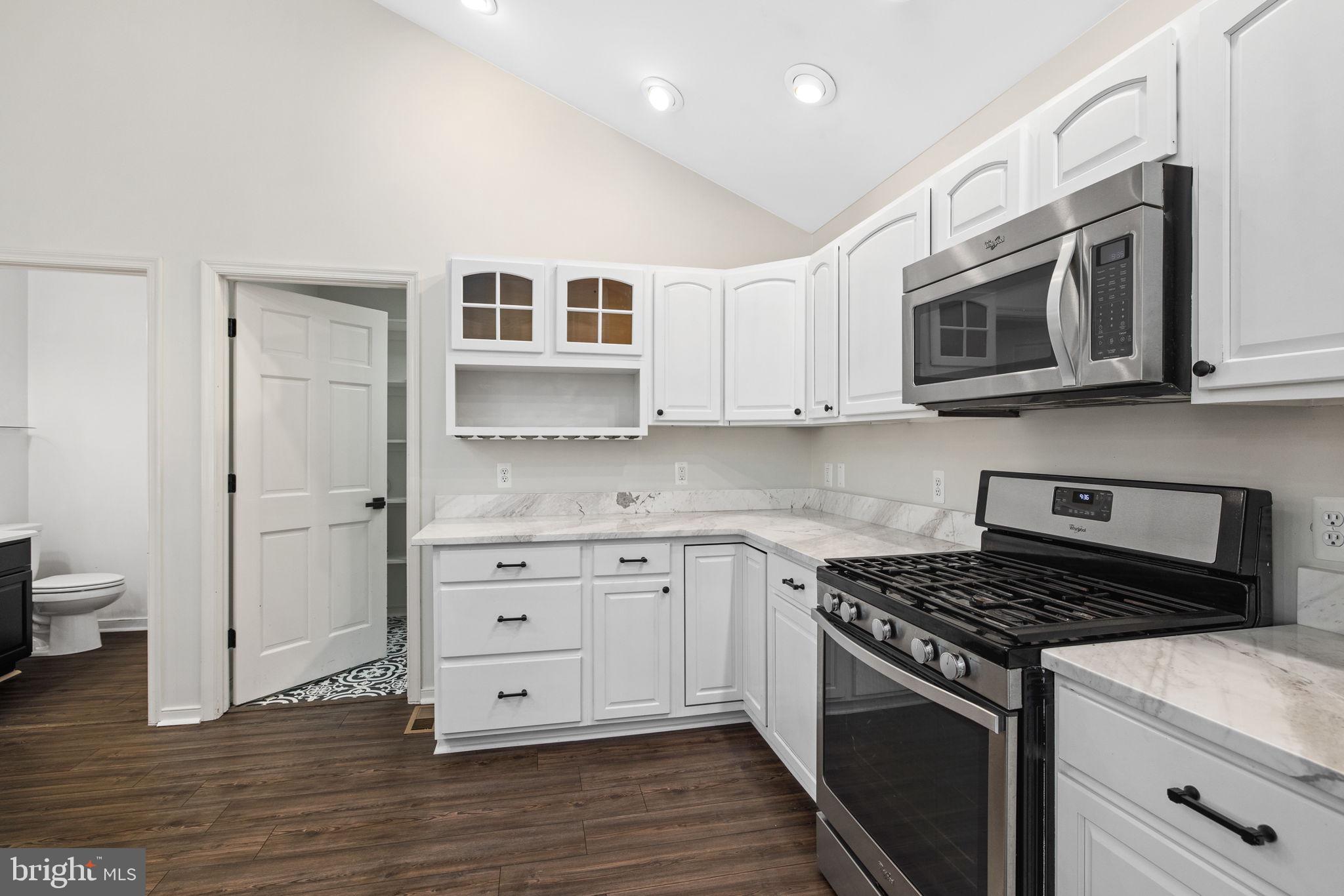 SALEM FIELDS - Residential Lease