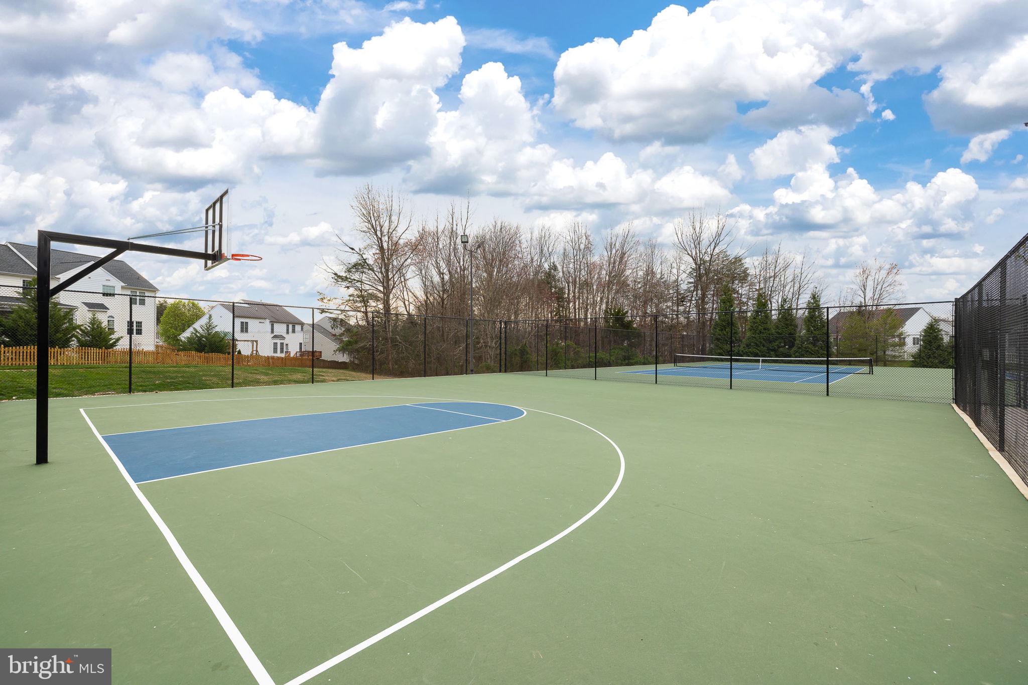 SALEM FIELDS - Residential Lease