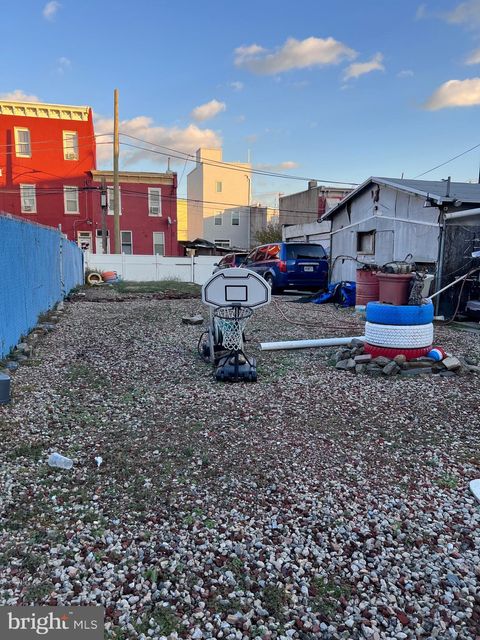 2407 N MASCHER STREET PHILADELPHIA PA 19133