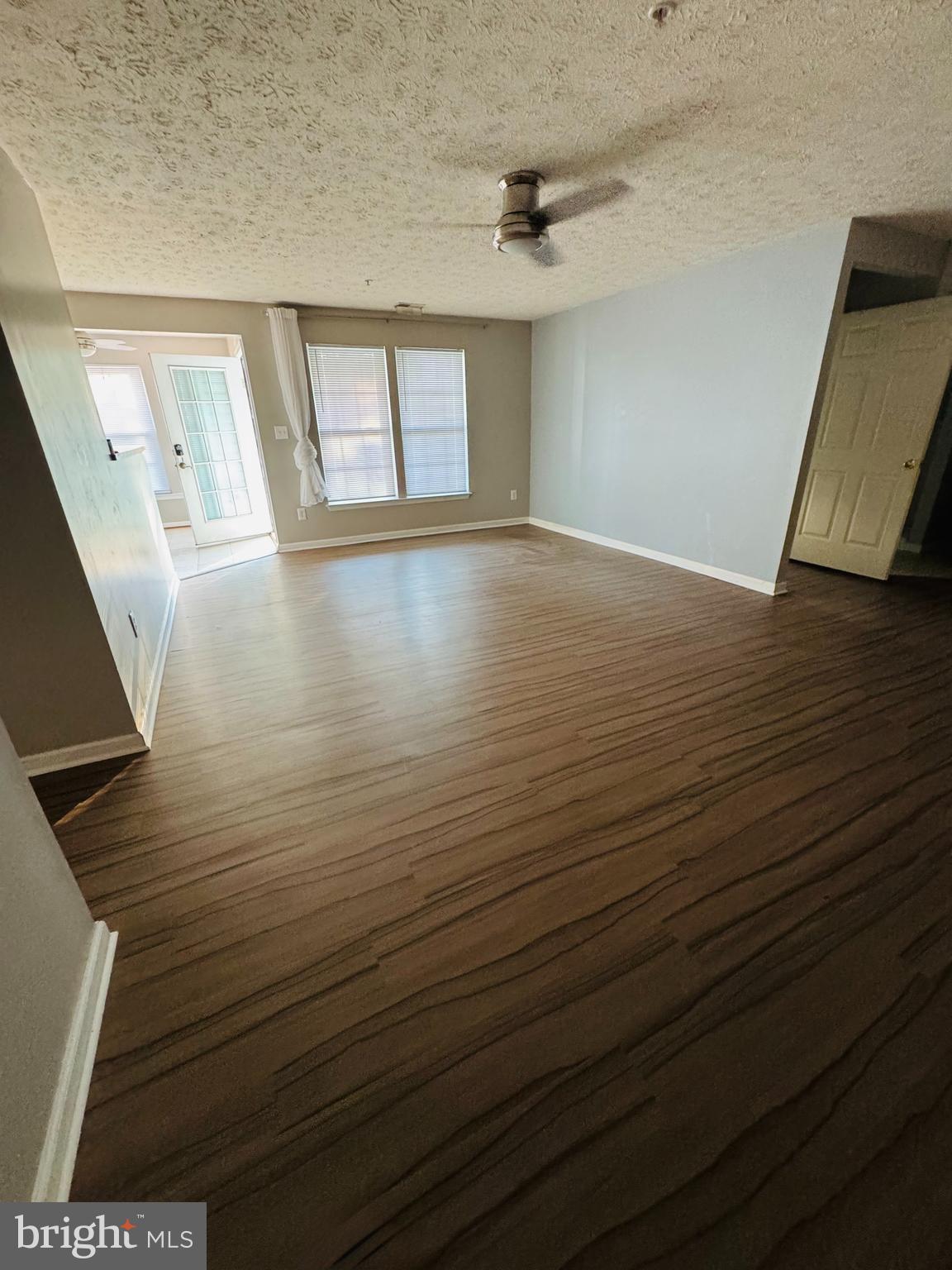 PINEY ORCHARD - Residential Lease