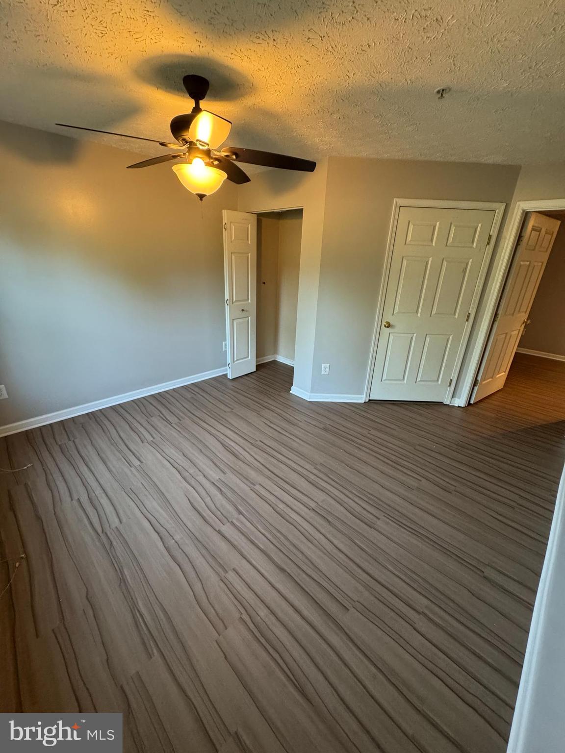 PINEY ORCHARD - Residential Lease