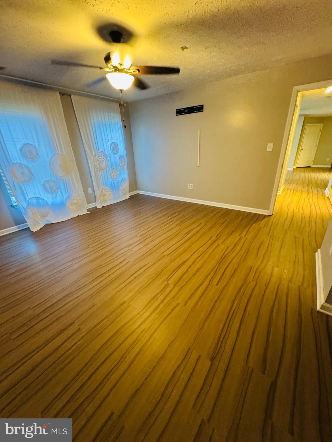 PINEY ORCHARD - Residential Lease