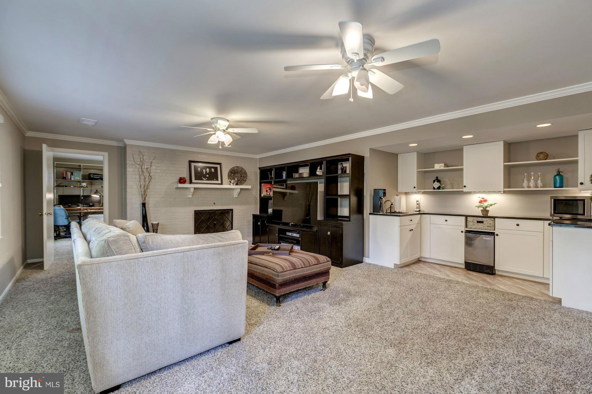 MC LEAN HAMLET - Residential