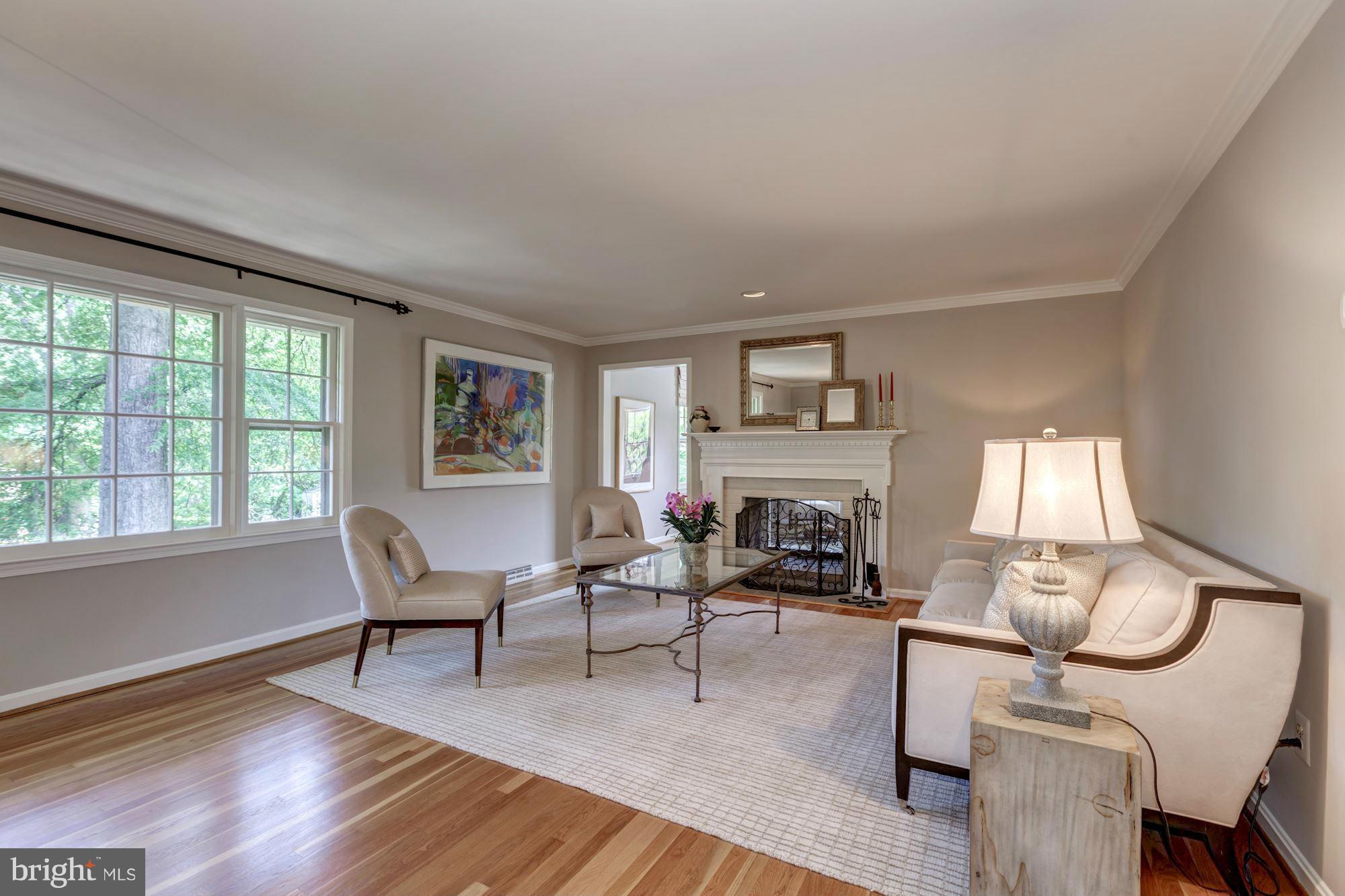 MC LEAN HAMLET - Residential