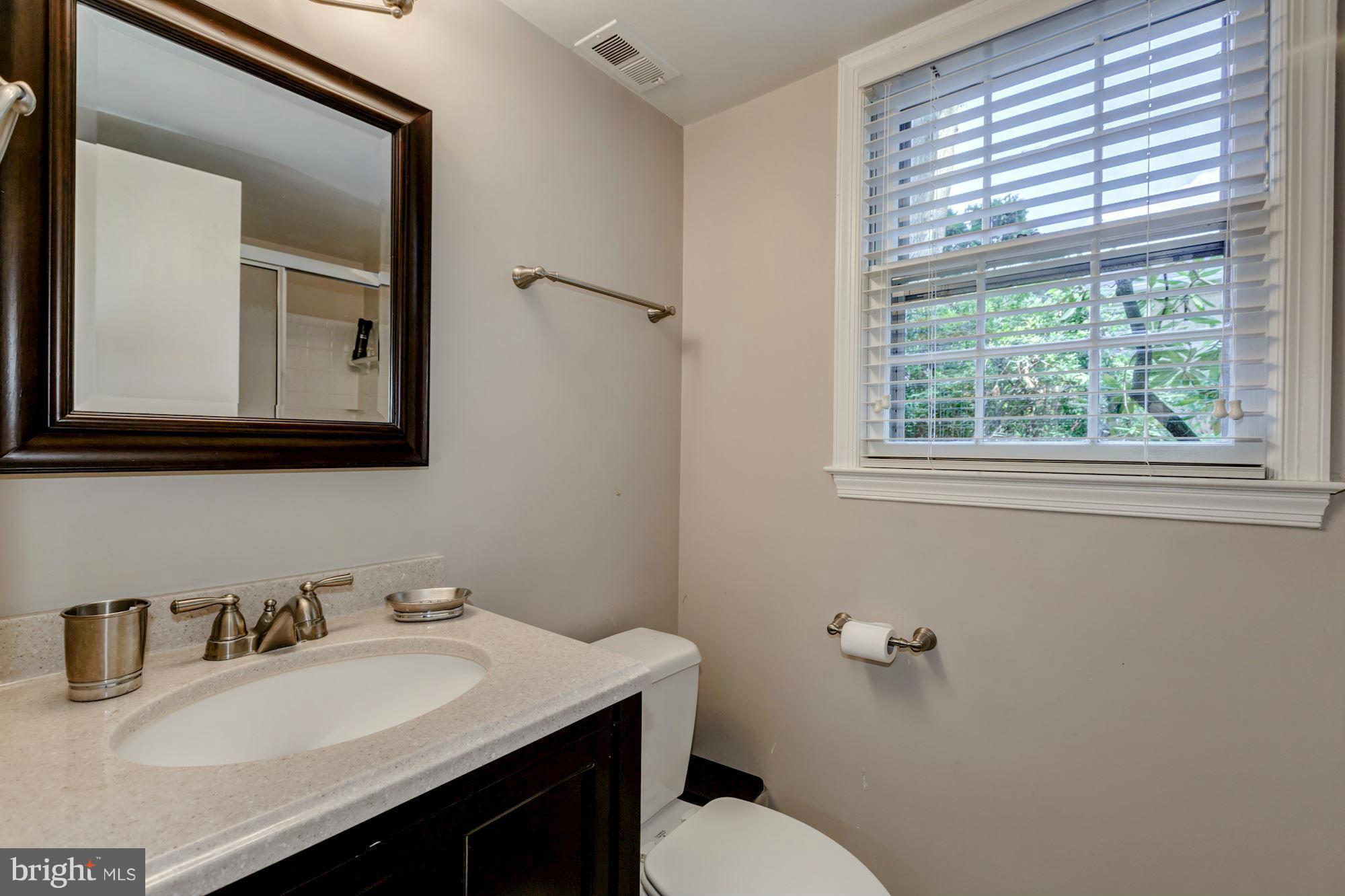 MC LEAN HAMLET - Residential