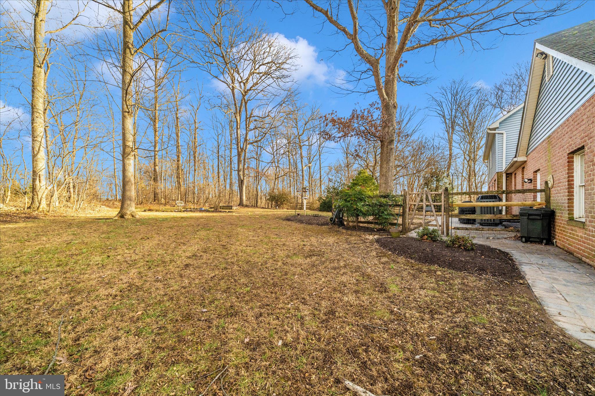 ATANASOFF HILL - Residential