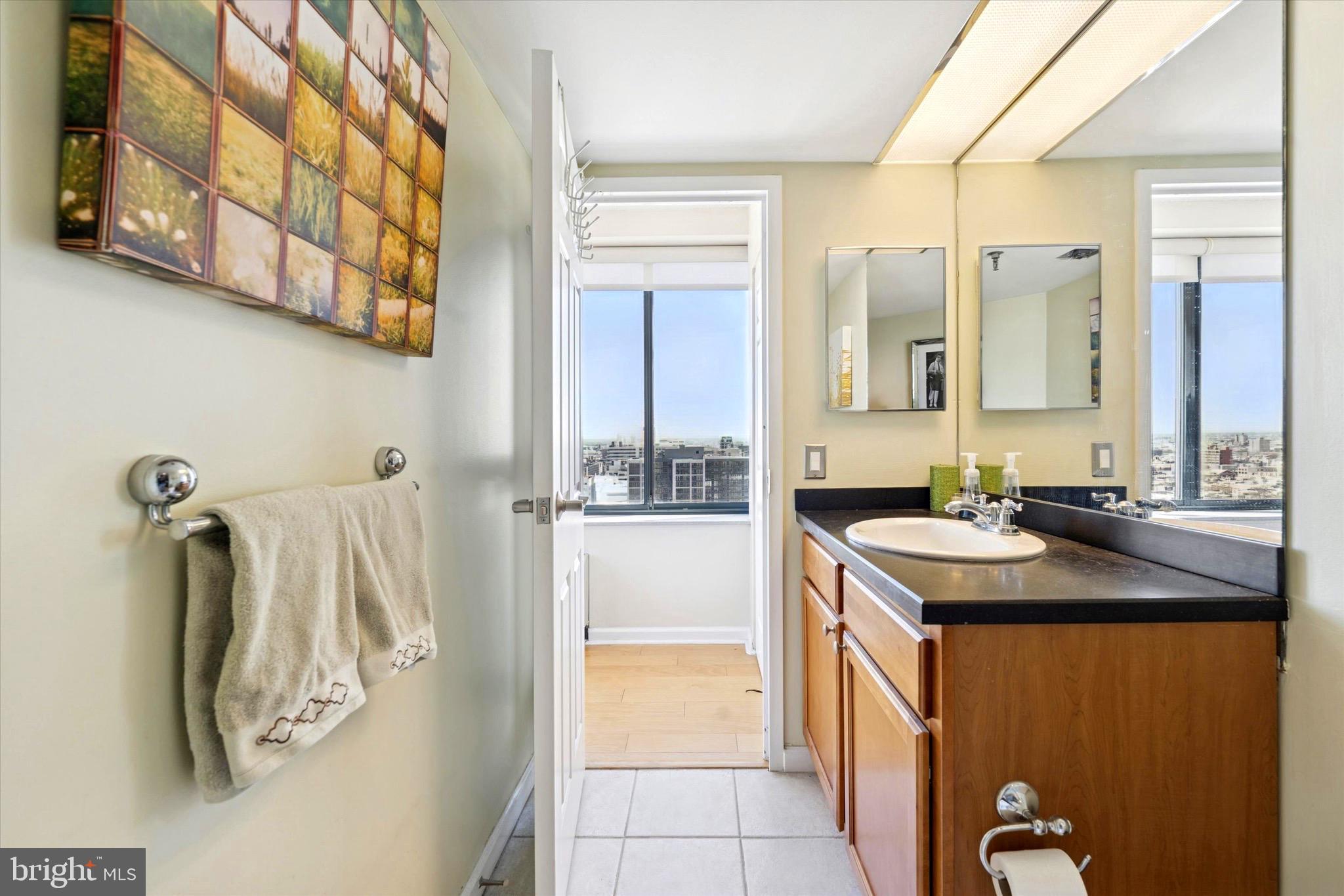 ART MUSEUM AREA - Residential