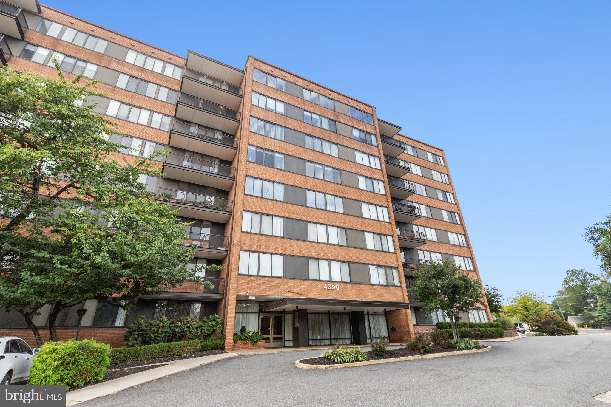 4390 LORCOM LANE 603