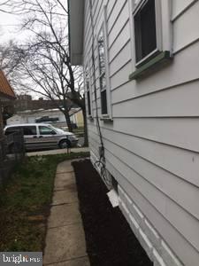 304 CLAY STREET