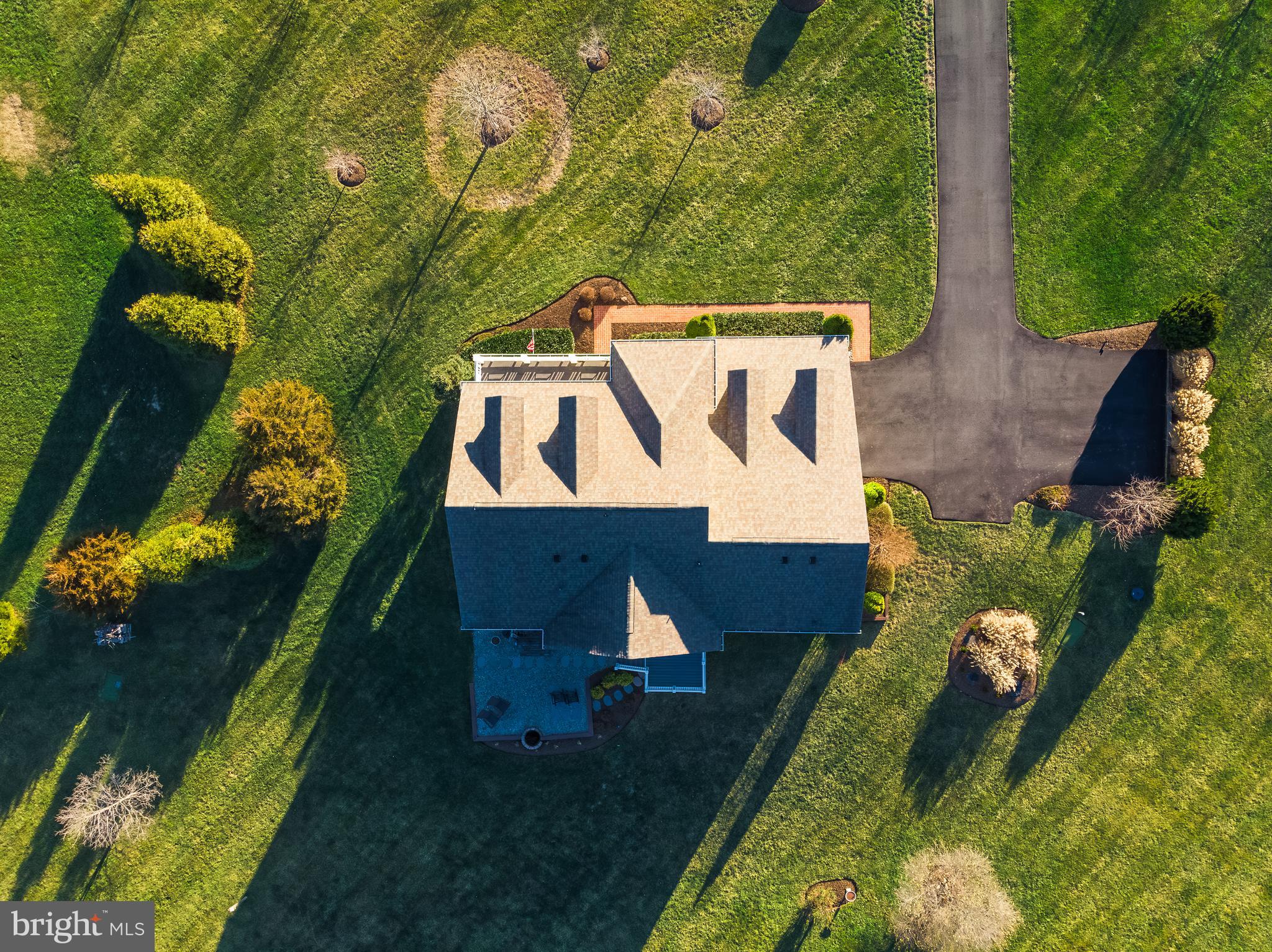 HUNTLEIGH AT CREIGHTON FARMS - Residential