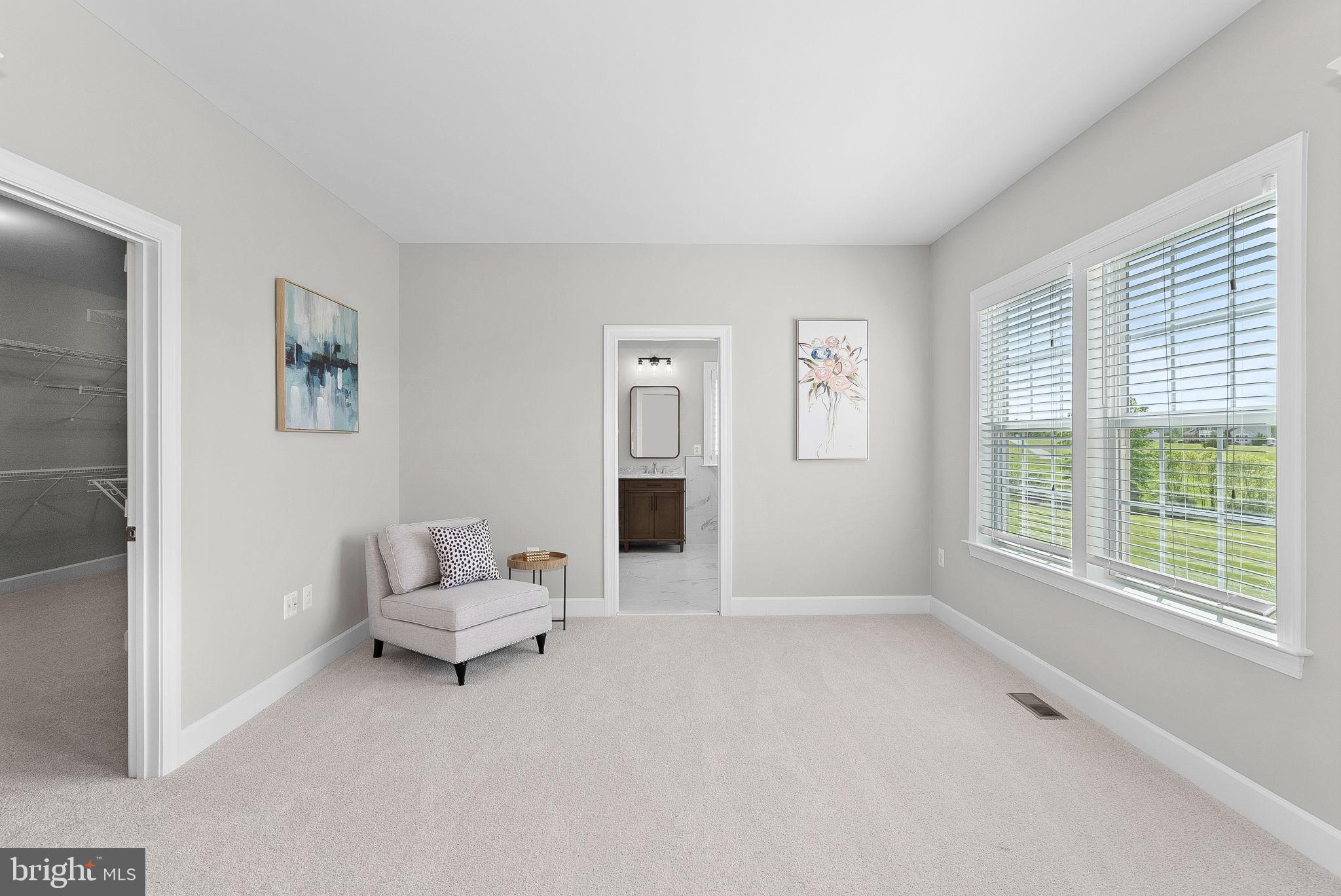 HUNTLEIGH AT CREIGHTON FARMS - Residential