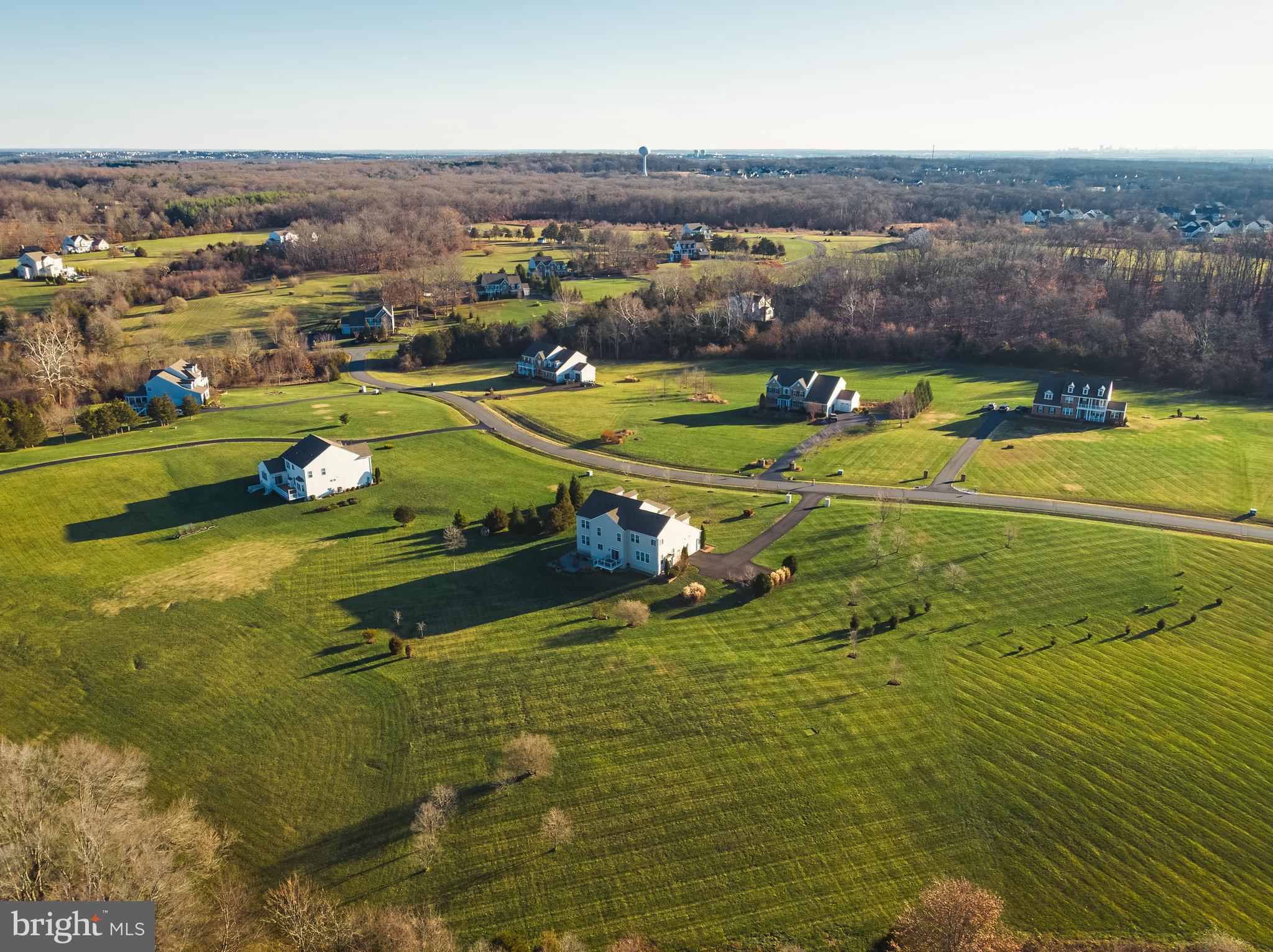 HUNTLEIGH AT CREIGHTON FARMS - Residential