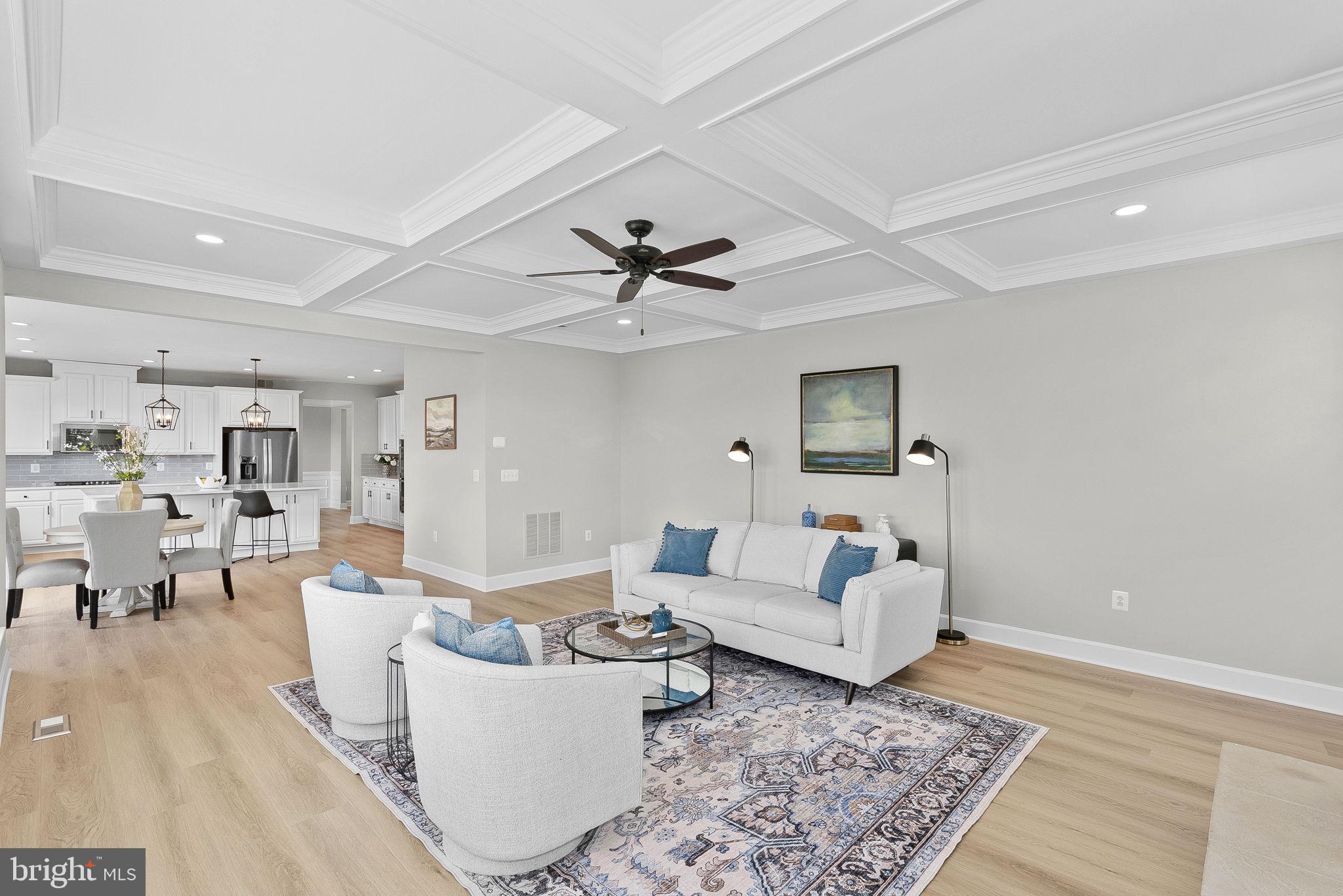 HUNTLEIGH AT CREIGHTON FARMS - Residential