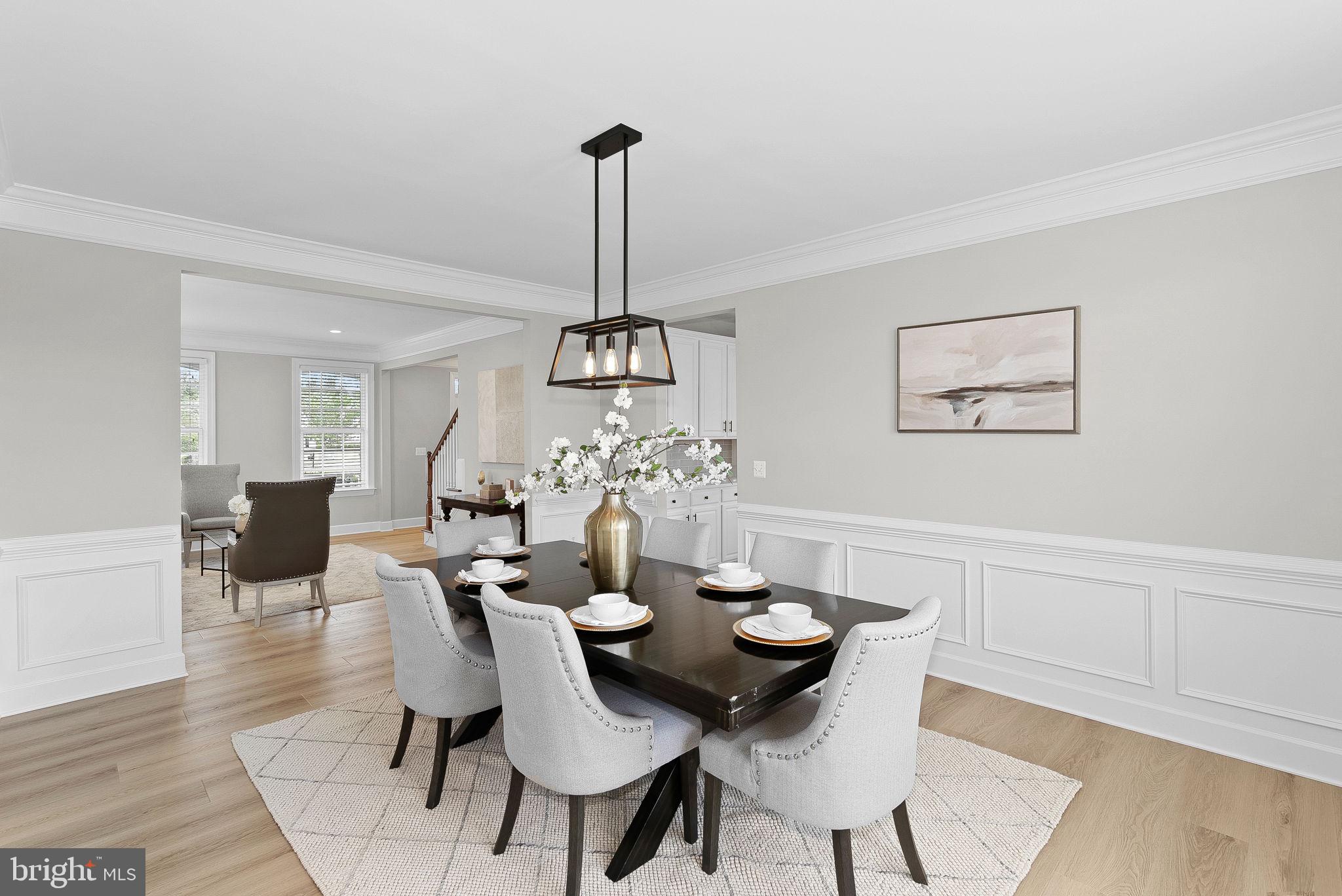 HUNTLEIGH AT CREIGHTON FARMS - Residential