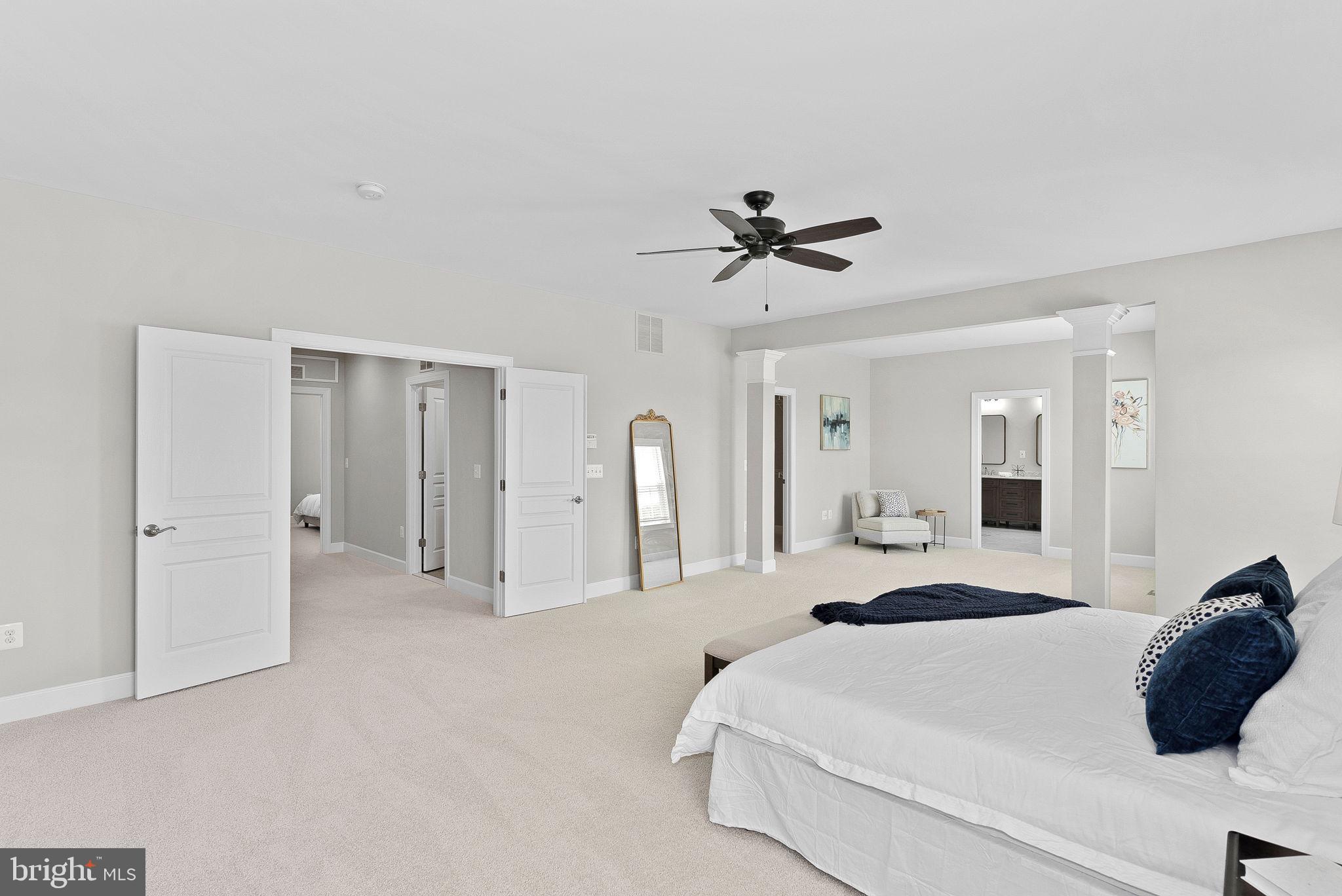 HUNTLEIGH AT CREIGHTON FARMS - Residential