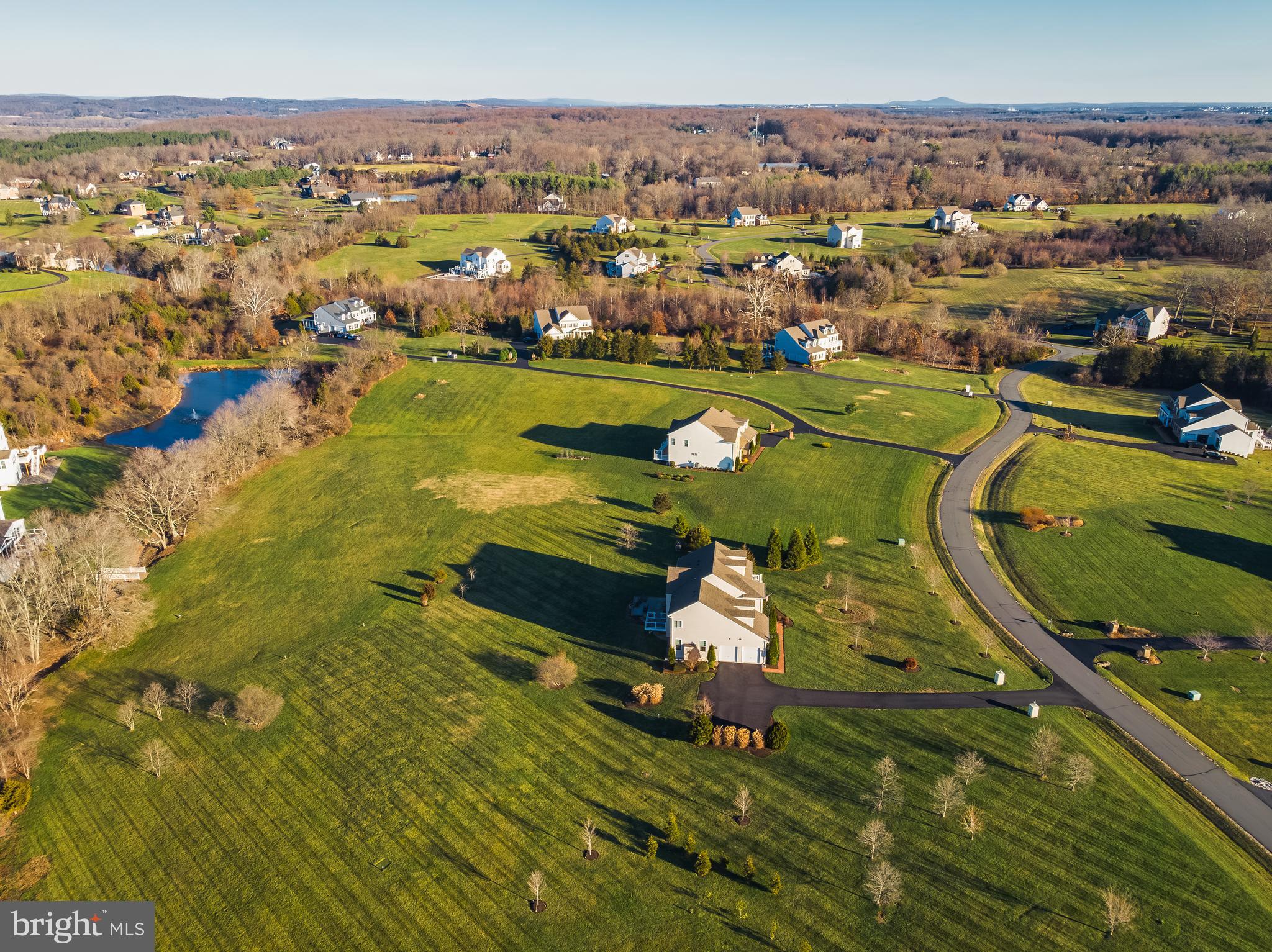 HUNTLEIGH AT CREIGHTON FARMS - Residential